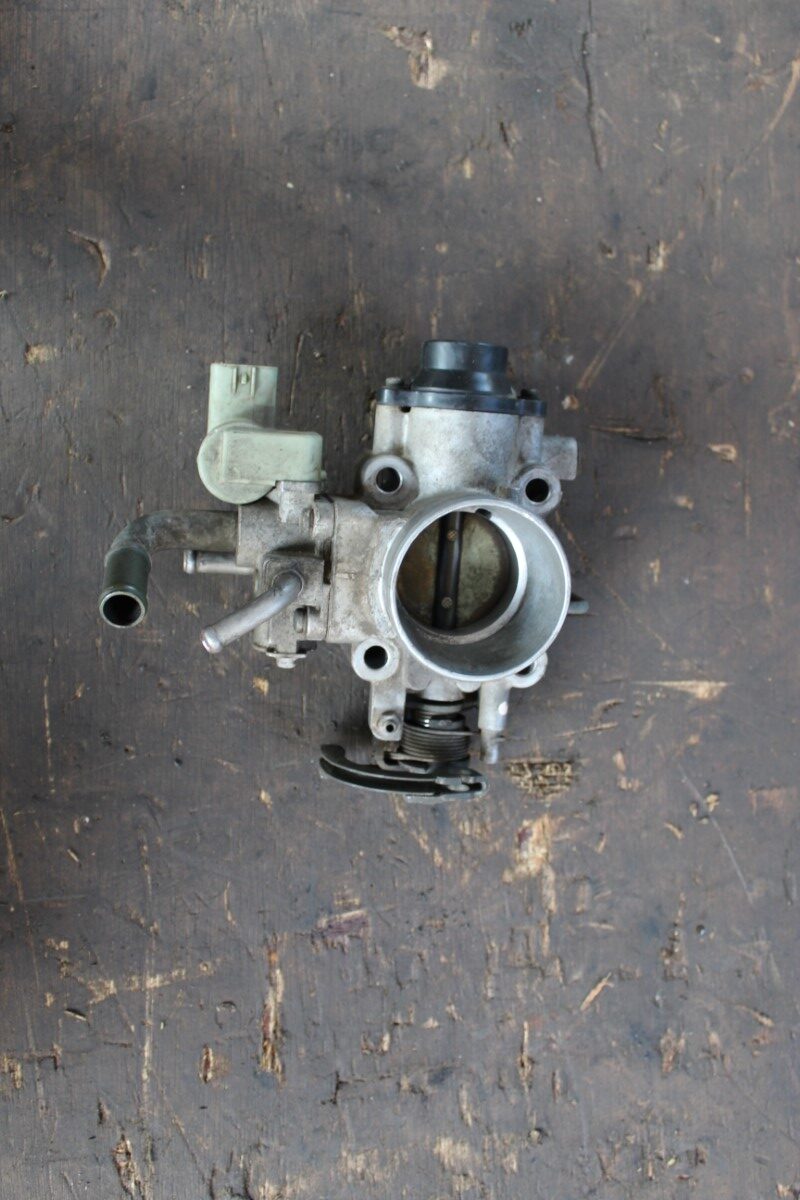 Πεταλούδα Γκαζιού ( 18137-61G00 , 13400-61G00 ) Suzuki Baleno ’98 Προσφορά.