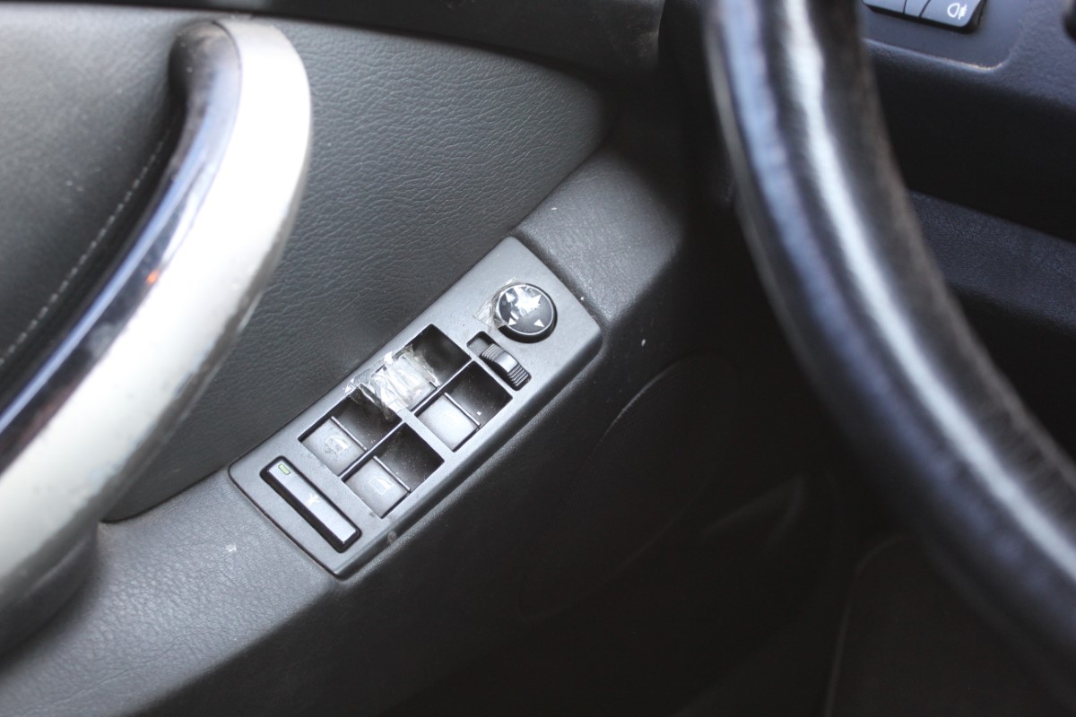 Διακόπτης Παραθύρων Τετραπλός BMW X5 ’01 Προσφορά.