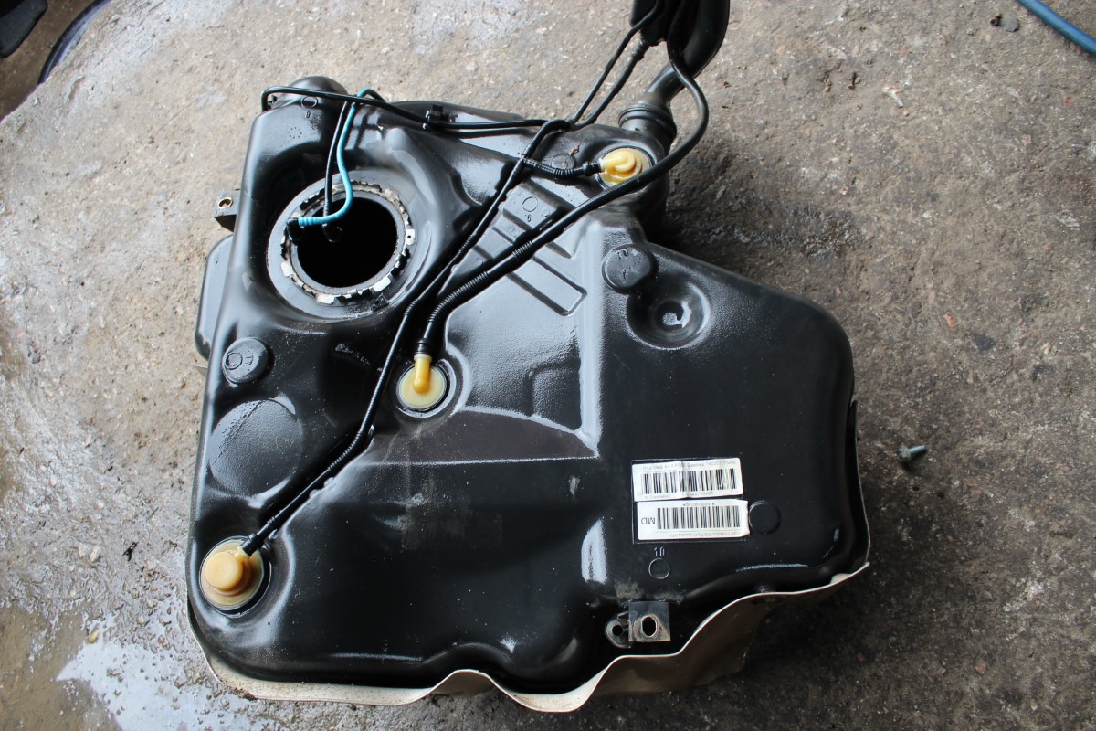 Ρεζερβουάρ Βενζίνης Seat Toledo ’05 Προσφορά.