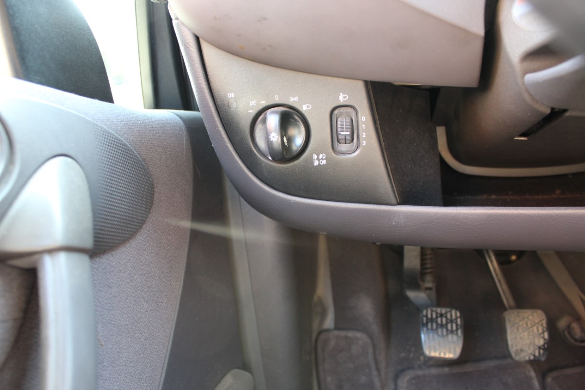 Διακόπτης Φώτων Mercedes A140 W168 ’98 Προσφορά.