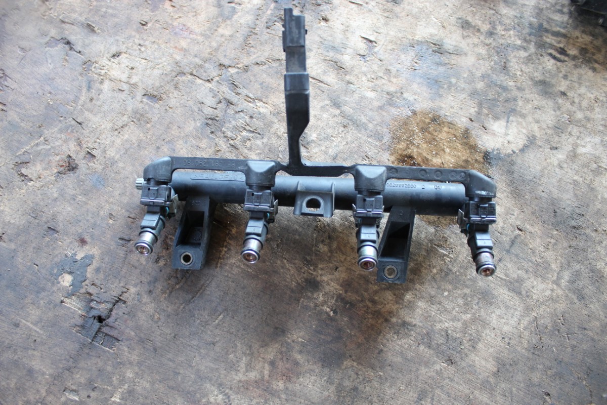 Μπεκιέρα με Μπεκ ( 9628982980 ) Peugeot 307 ’03 Προσφορά.