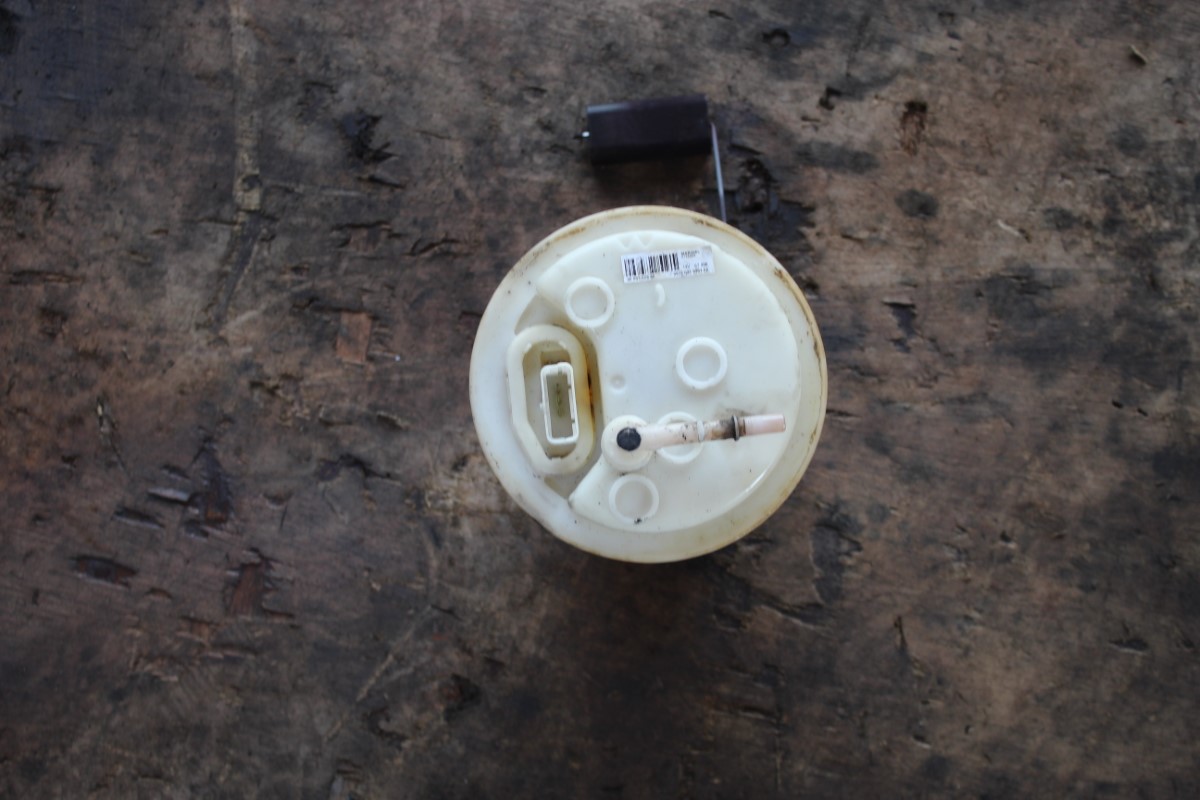 Αντλία Βενζίνης ( 9680352880 ) Peugeot 307 ’03 Προσφορά.