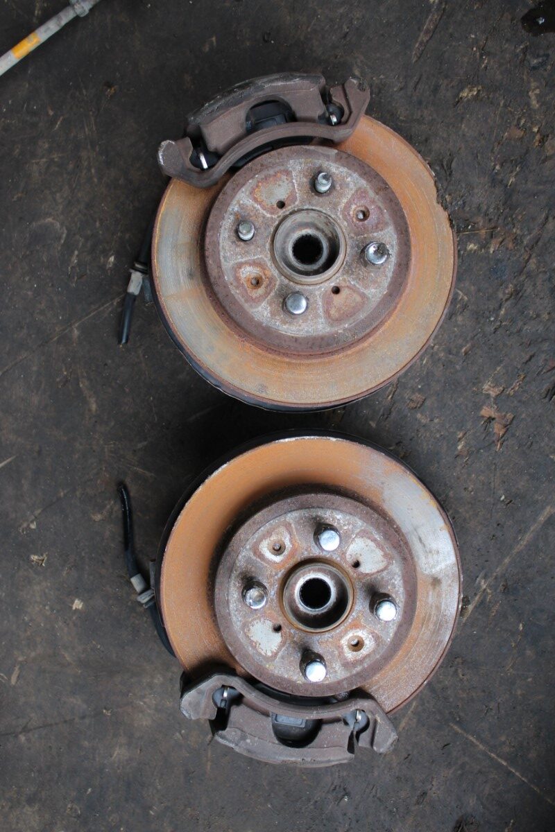 Δαγκάνες Εμπρός Suzuki Wagon R ’01 Προσφορά.