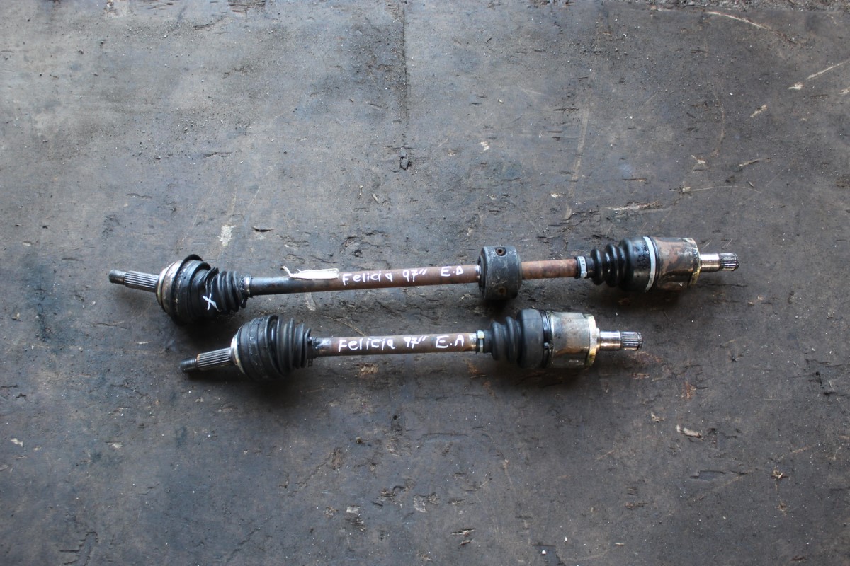 Ημιαξόνιο Αριστερό-Δεξί Skoda Felicia ’97 Προσφορά.