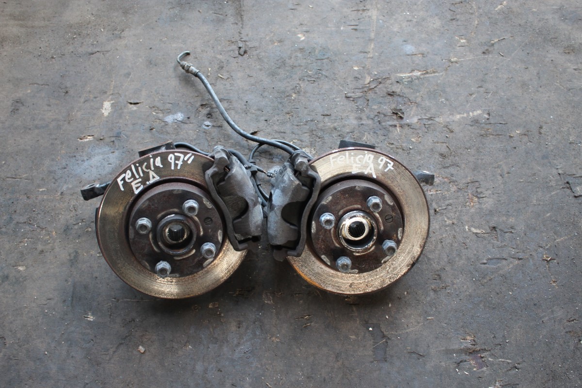 Ακραξόνια Skoda Felicia ’97 Προσφορά.