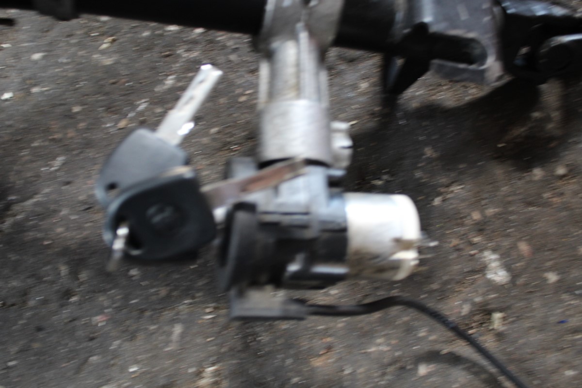 Κλειδαριά Μίζας Skoda Felicia ’97 Προσφορά.