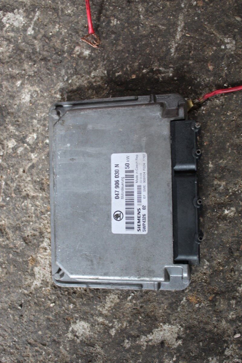 Εγκέφαλος Κινητήρα ( 047906030N , 5WP4326 ) Skoda Felicia ’97 Προσφορά.