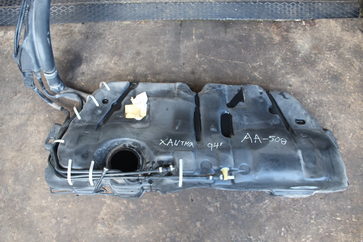 Ρεζερβουάρ Βενζίνης Citroen Xantia ’94 Προσφορά.