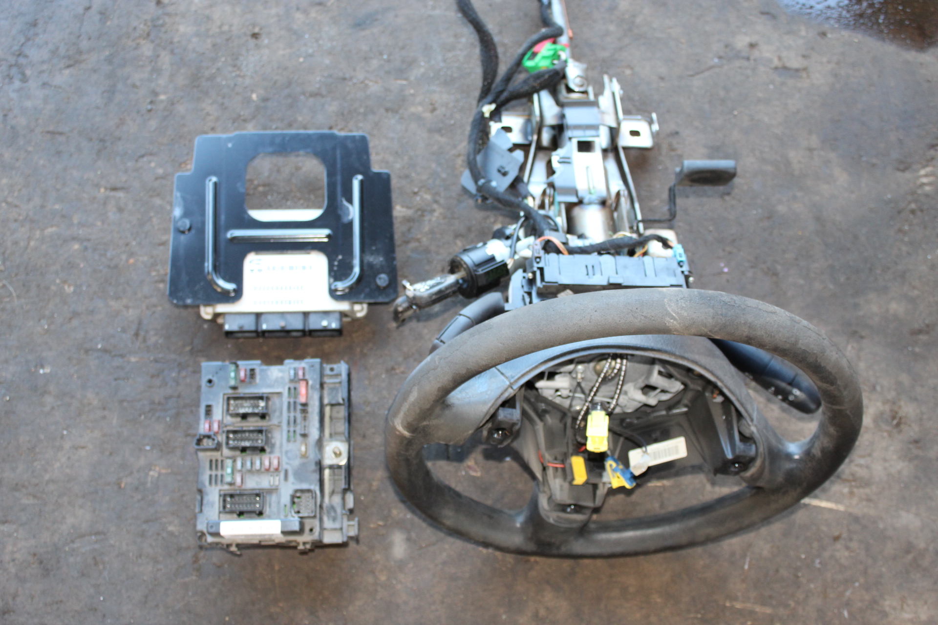 Εγκέφαλος Κινητήρα Σετ ( 9654722780 ) Peugeot 307 ’04 Προσφορά.