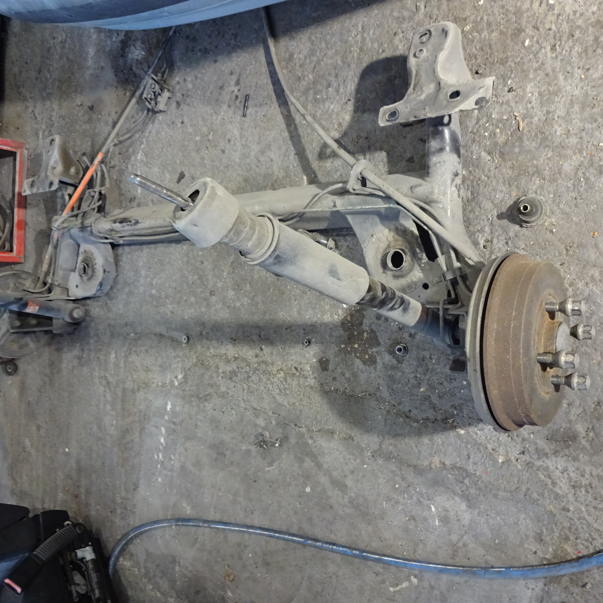 Άξονας Πίσω Renault Clio ’04 Σούπερ Προσφορά Μήνα