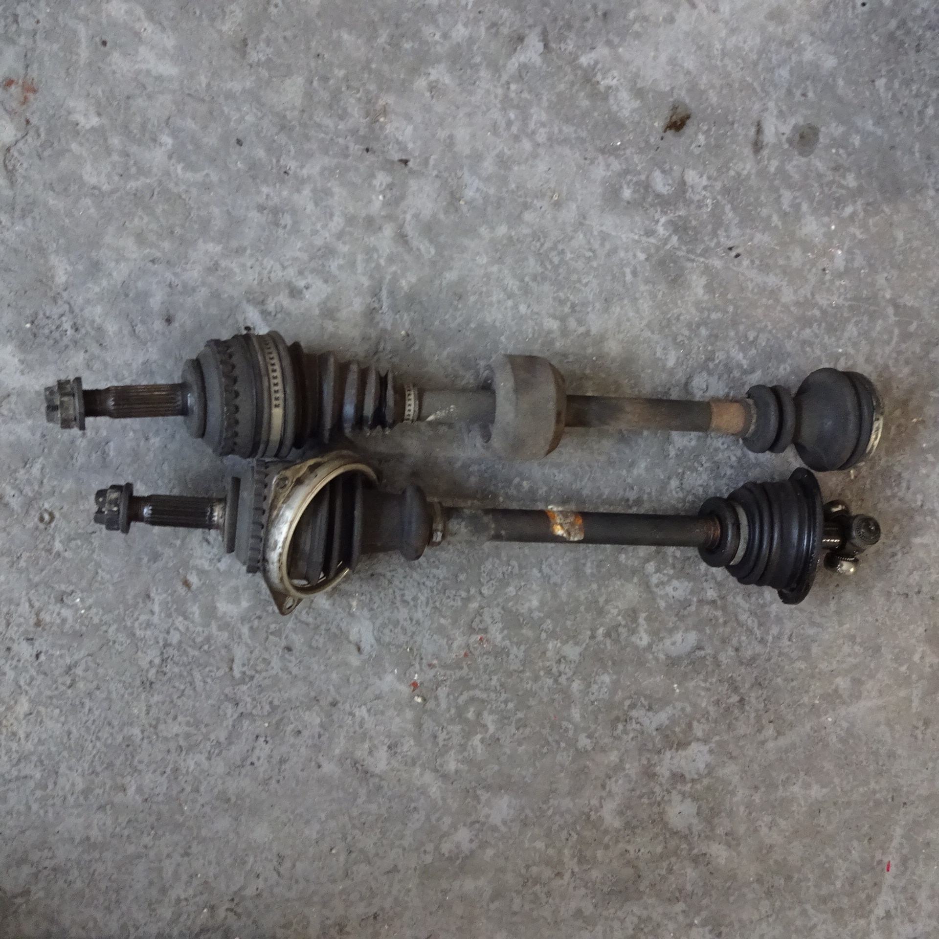 Ημιαξόνια Renault Clio ’04 Σούπερ Προσφορά Μήνα