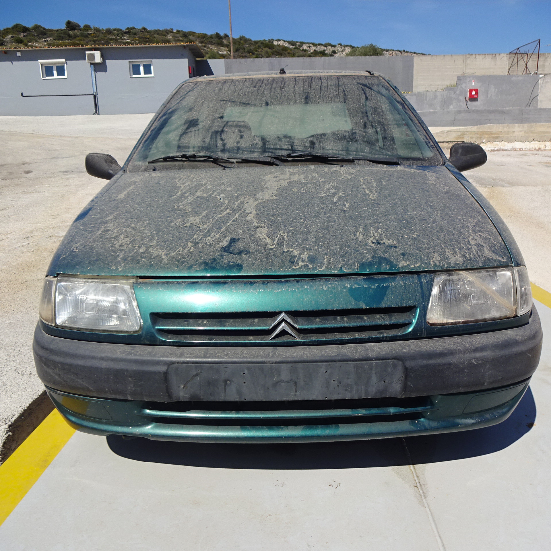 Ψυγεία Citroen Saxo ’97 Προσφορά.
