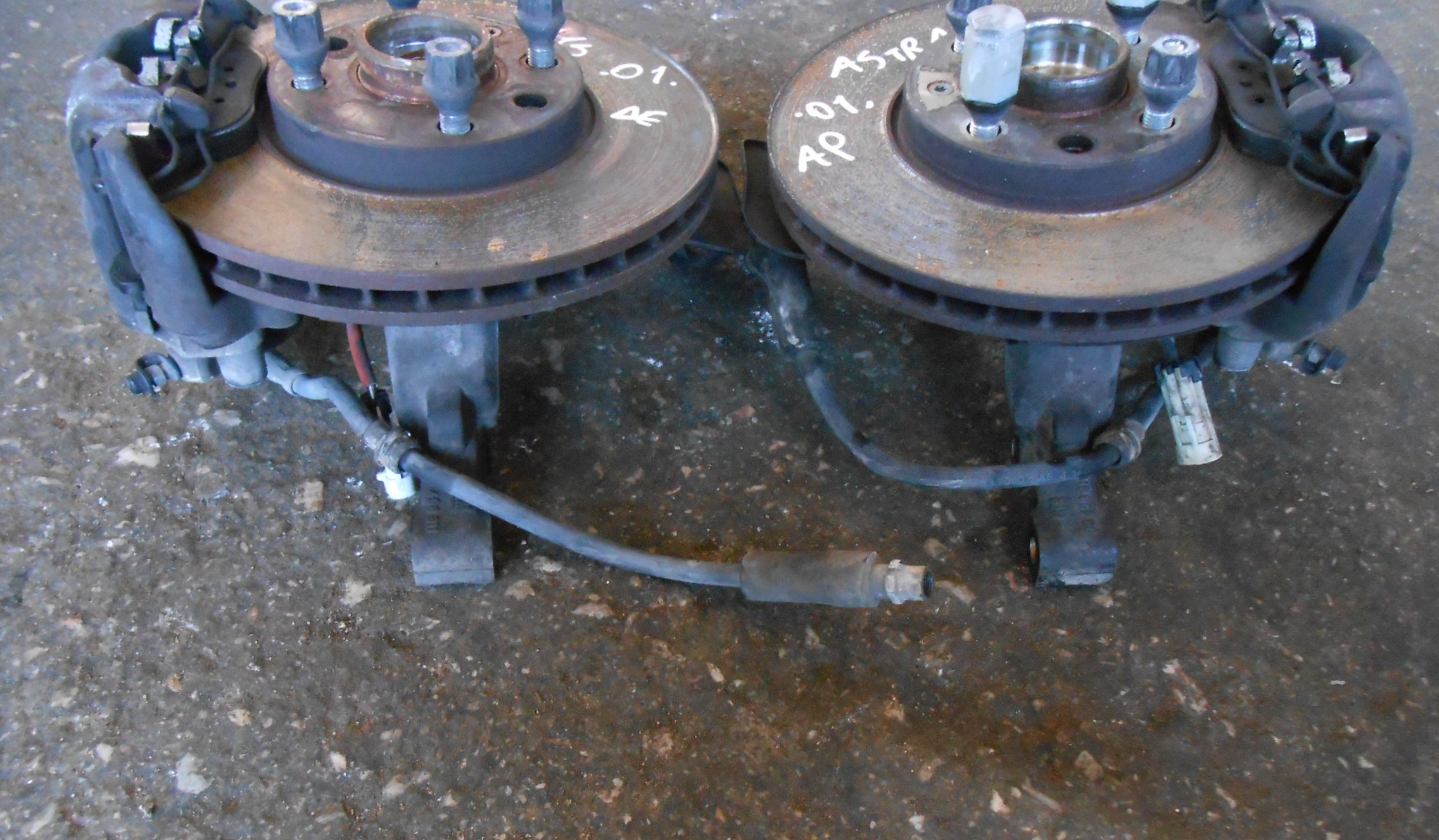 Ακραξόνια Opel Astra G ’02 Προσφορά.