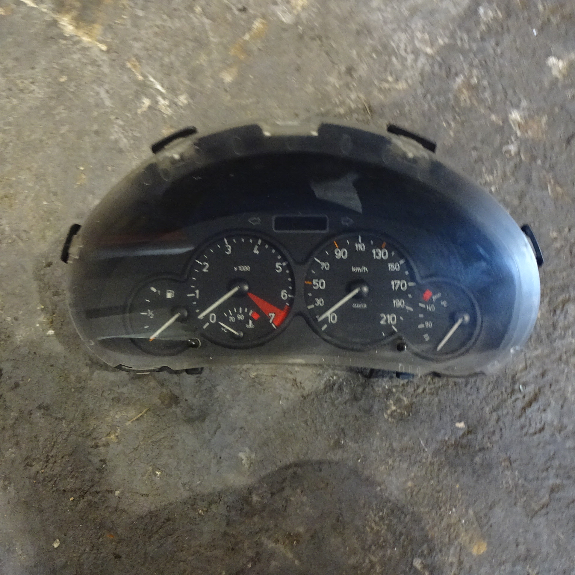 Κοντέρ ( 9645847200 ) Peugeot 206 ’03 Προσφορά.