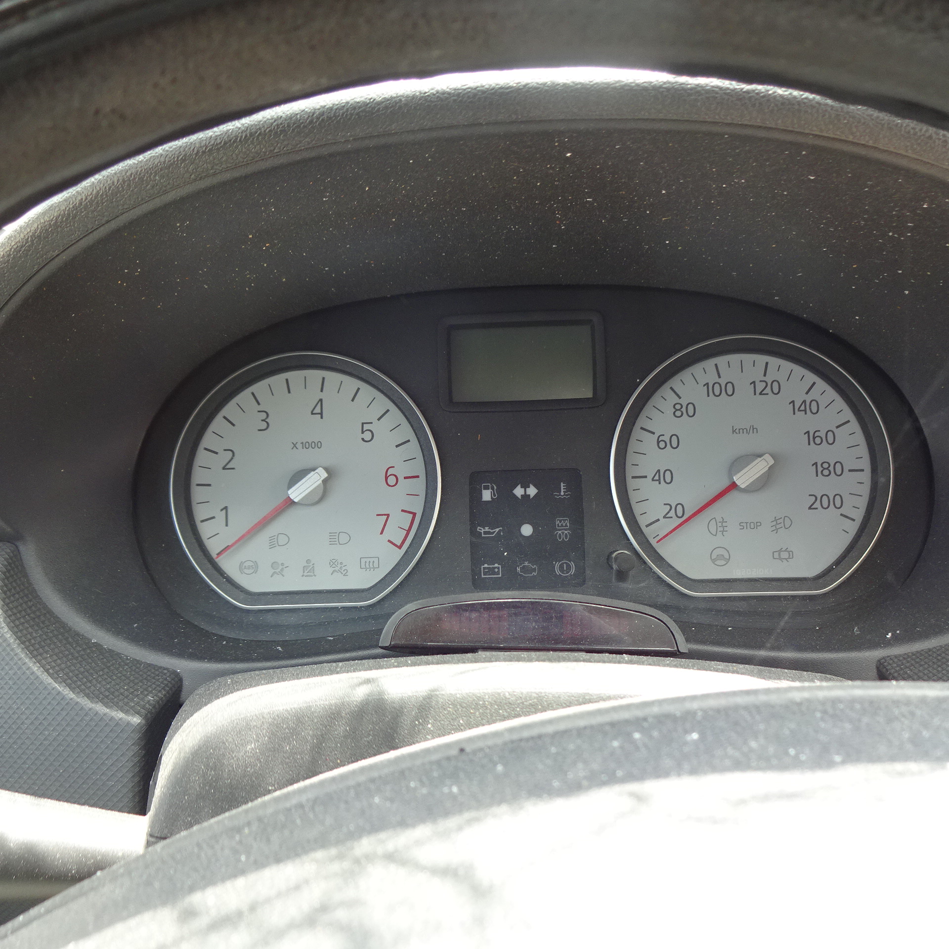 Κοντέρ Dacia Sandero ’08 Προσφορά.