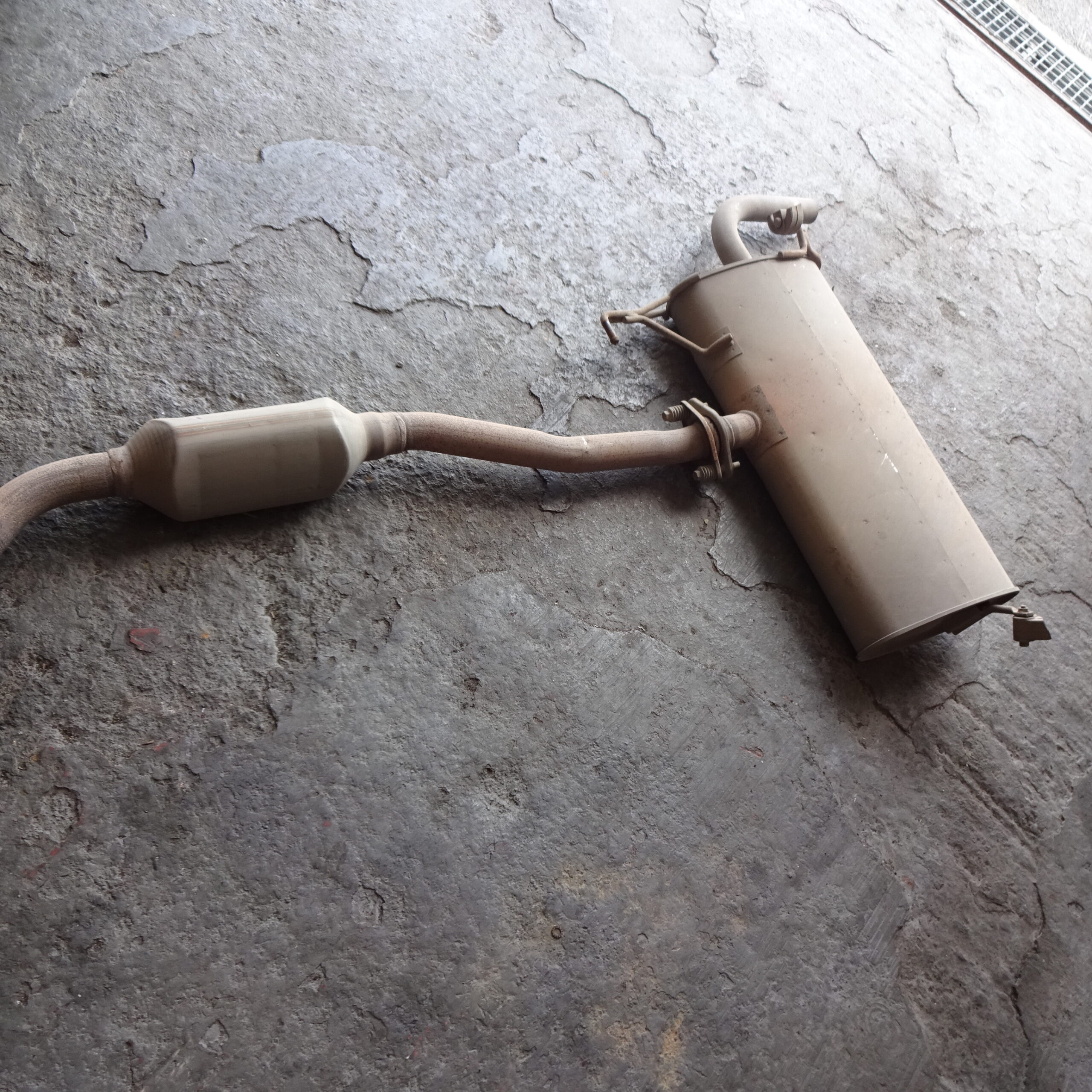 Τελικό Καζανάκι Εξάτμισης Mitsubishi Lancer ’08 Προσφορά.