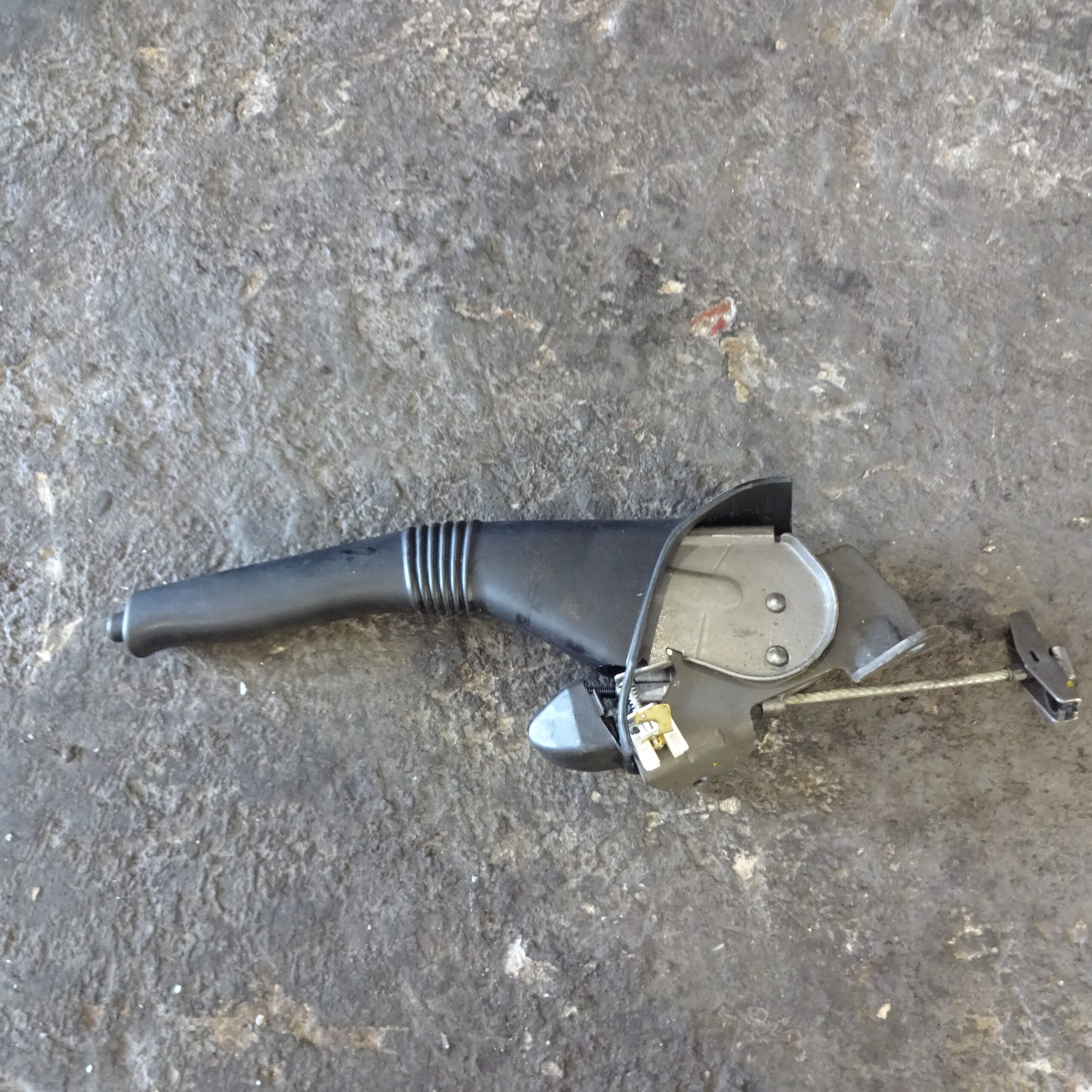 Χειρόφρενο Dacia Sandero ’08 Προσφορά.