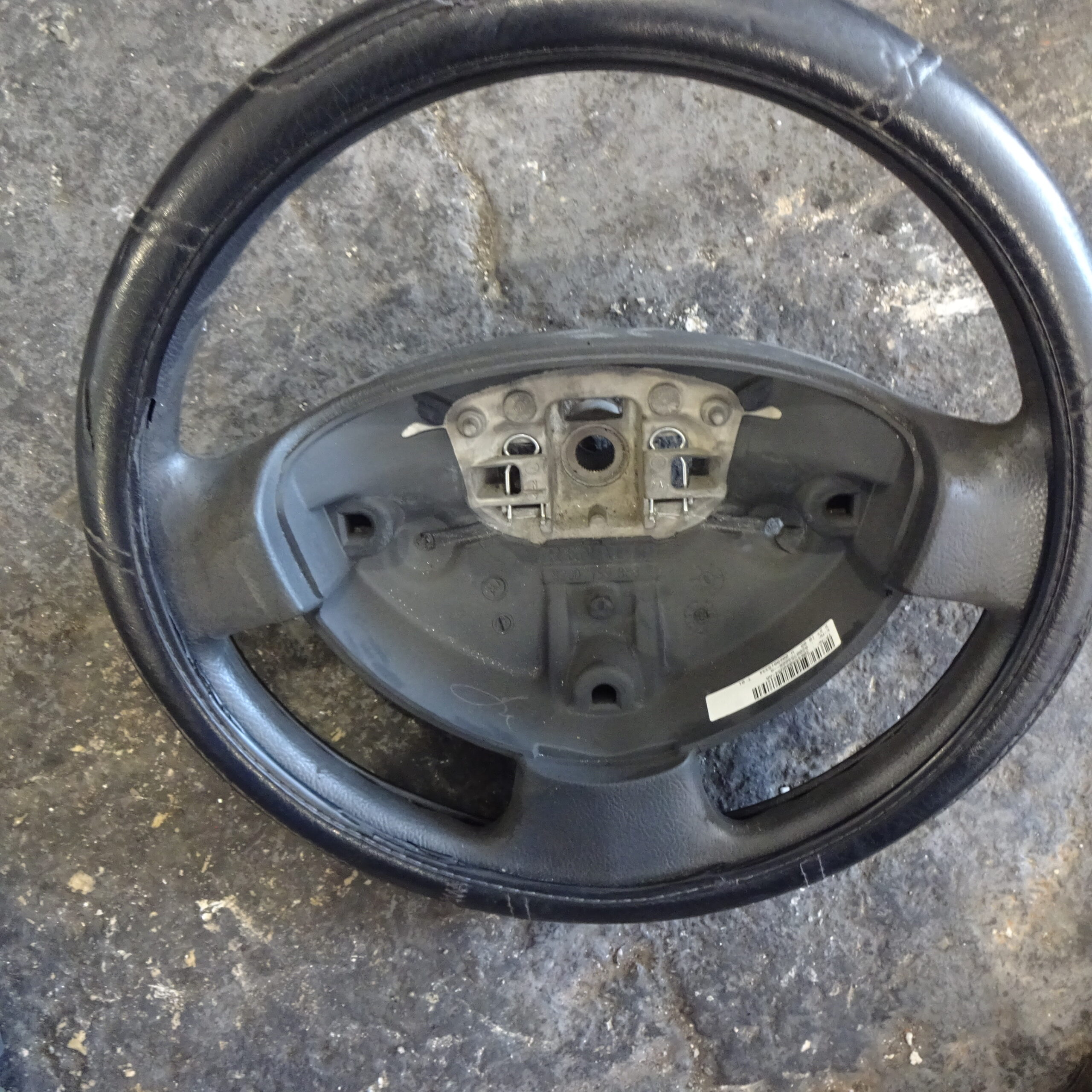 Τιμόνι (Βολάν) Dacia Sandero ’08 Προσφορά.