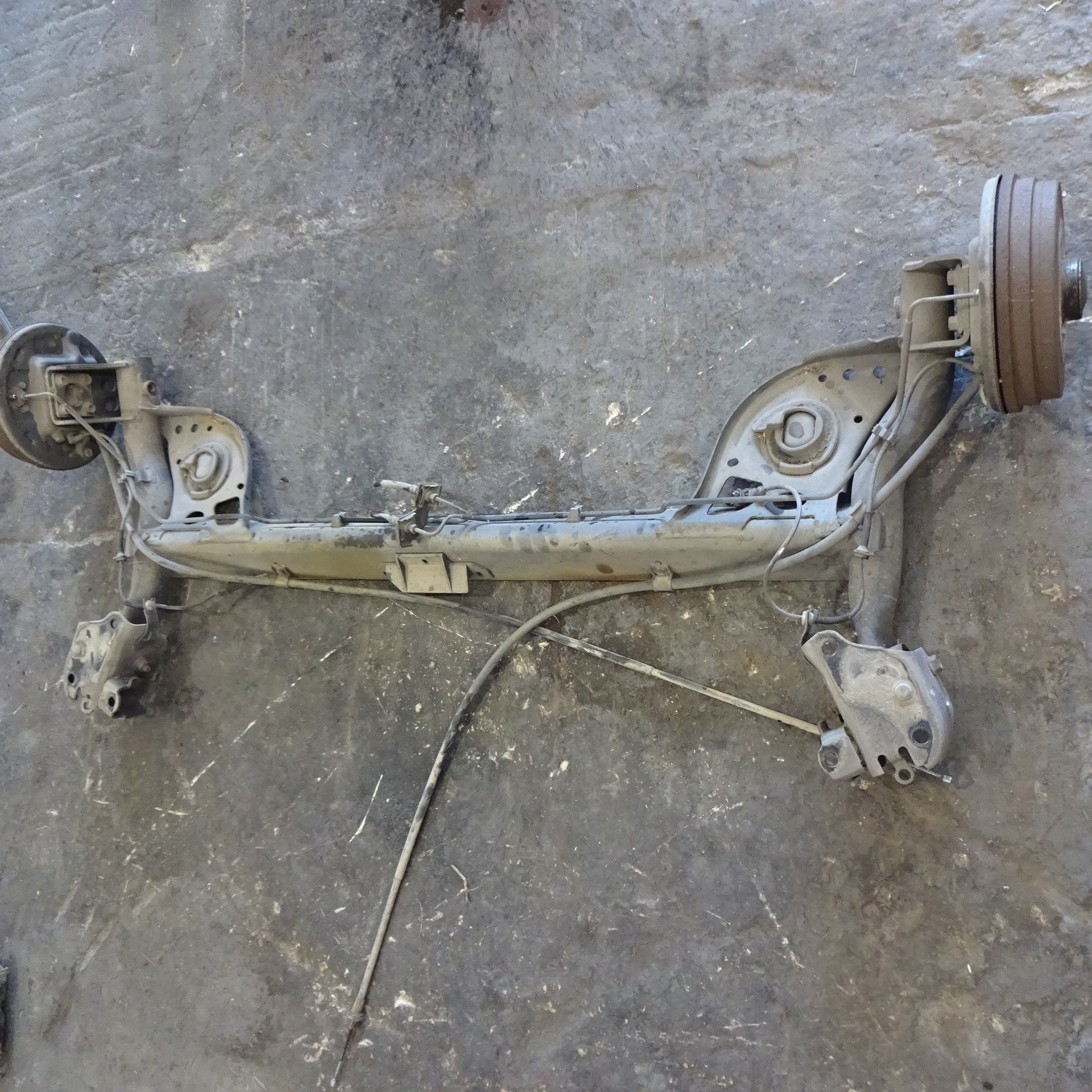 Άξονας Πίσω Nissan Micra ’06 Προσφορά.