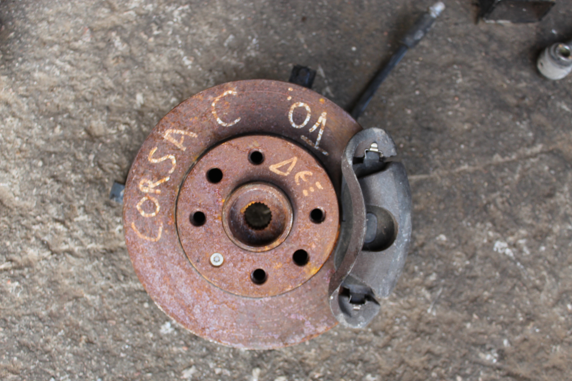 Ακραξόνιο Εμπρός Δεξιό Opel Corsa C ’03 Σούπερ Προσφορά Μήνα