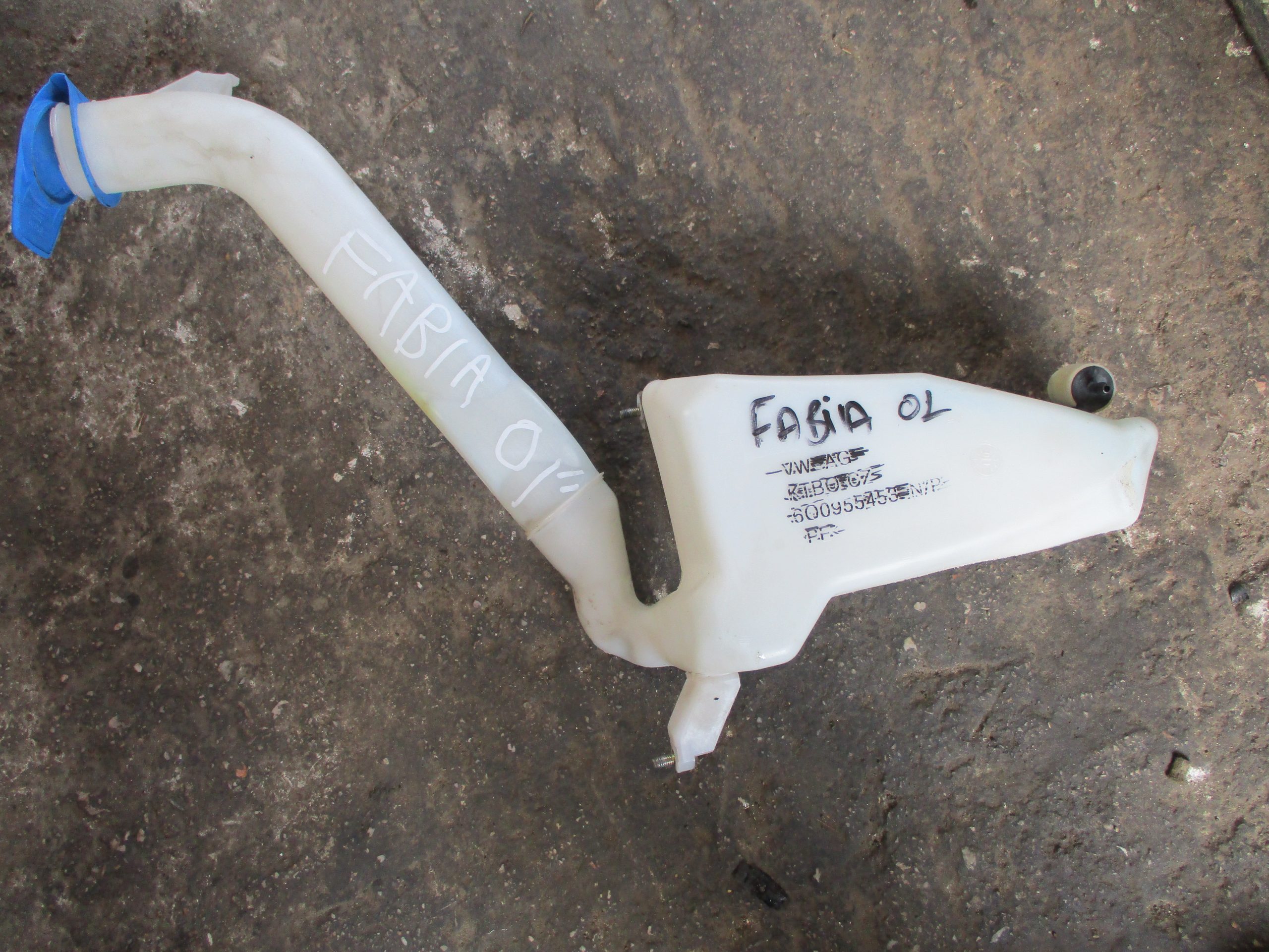 Δοχείο Νερού Υαλοκαθαριστήρων Skoda Fabia ’02 Προσφορά.