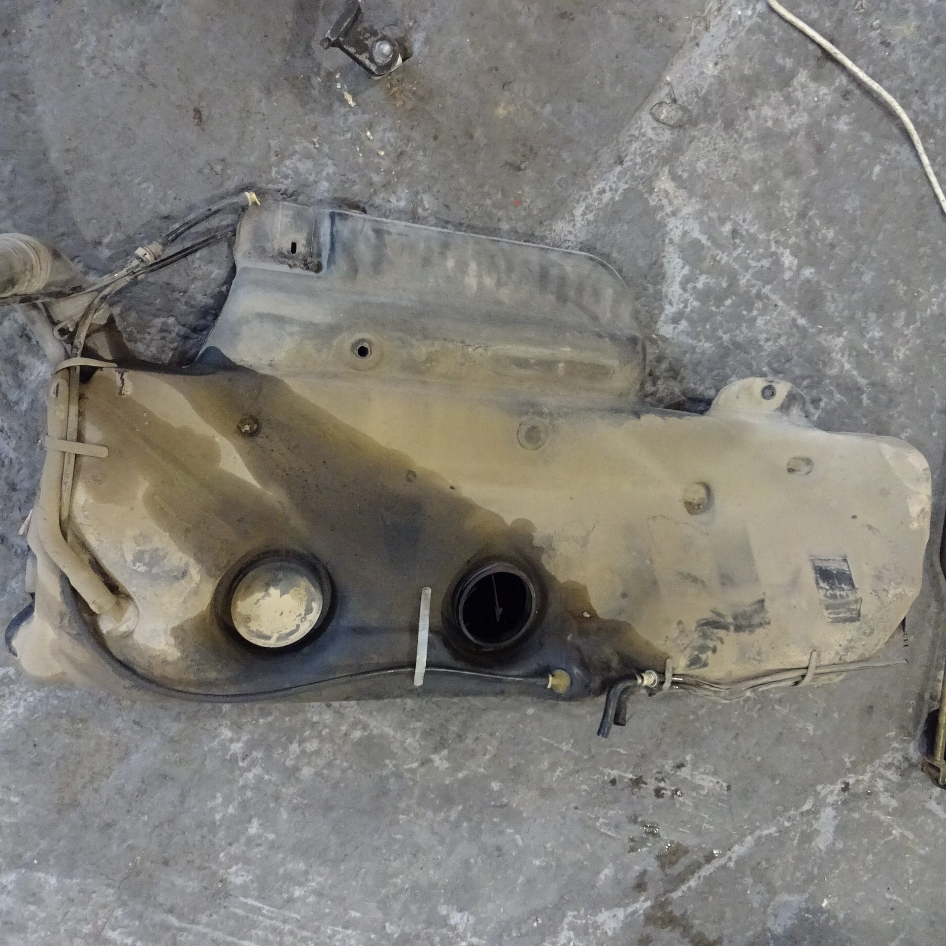 Ρεζερβουάρ Βενζίνης Peugeot 106 ’01 Σούπερ Προσφορά Μήνα