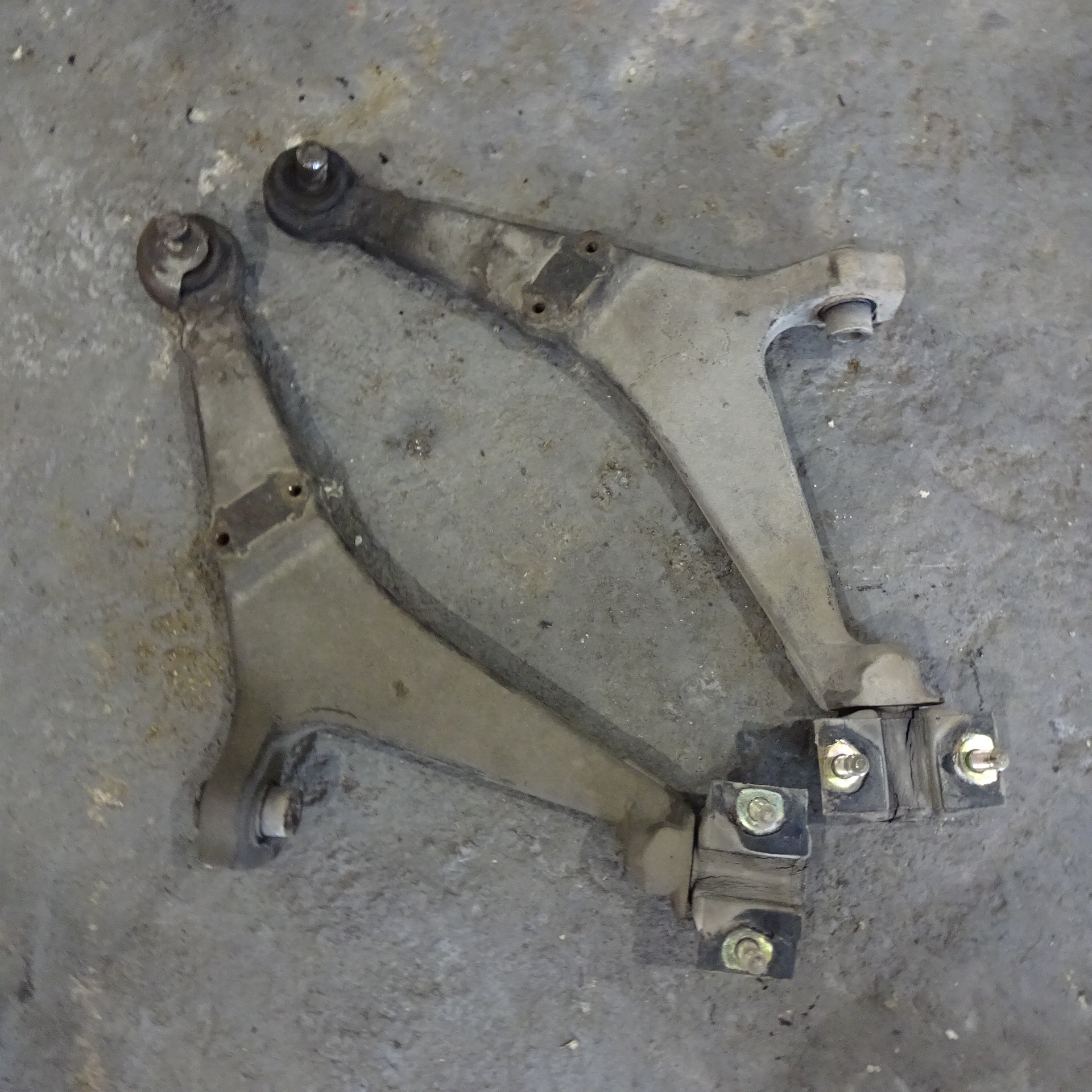 Ψαλίδι Δεξί Peugeot 106 ’01 Σούπερ Προσφορά Μήνα