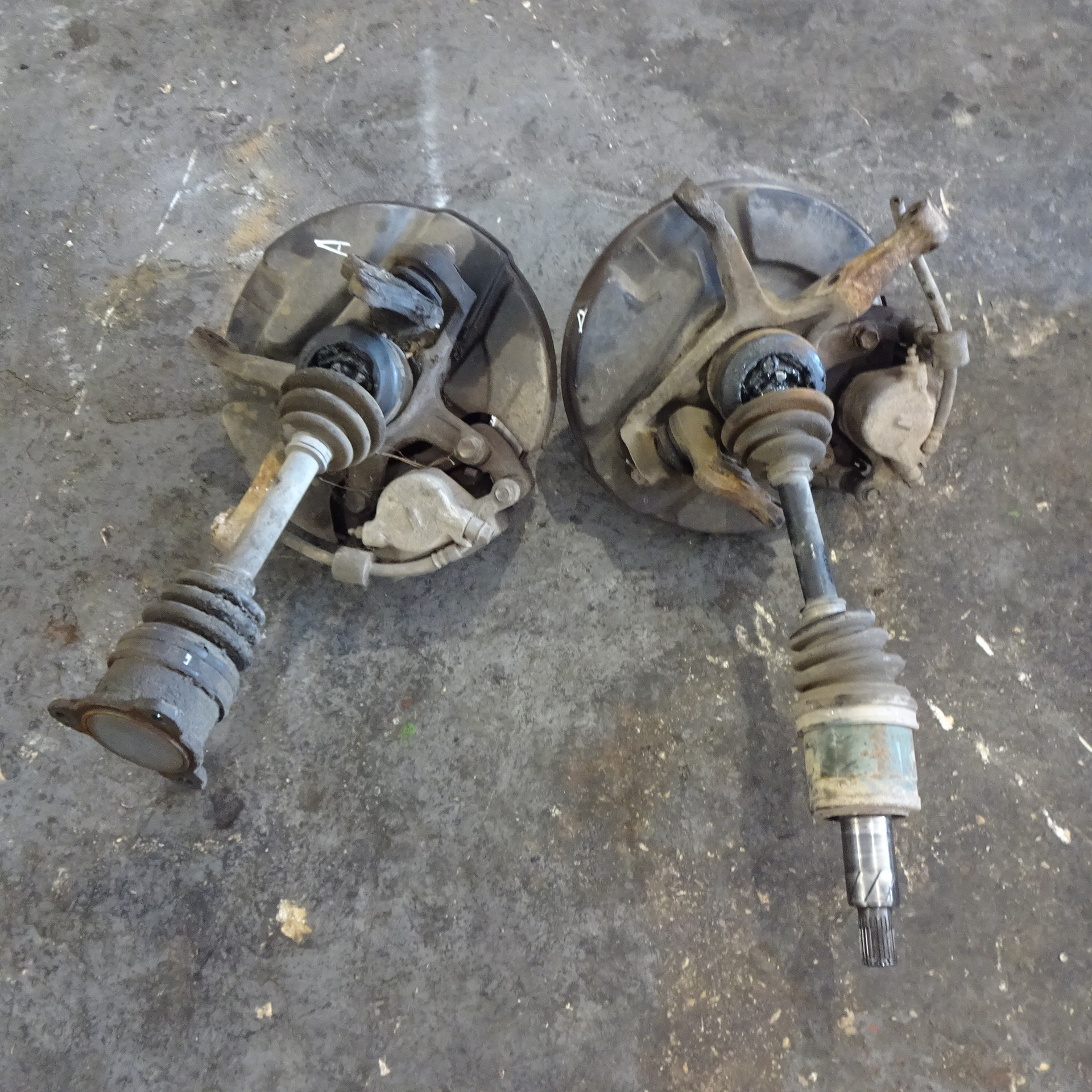 Ημιαξόνιο Αριστερό-Δεξί Suzuki Vitara ’93 Σούπερ Προσφορά Μήνα