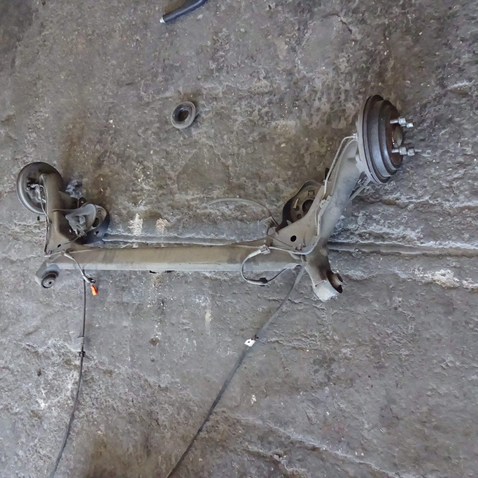 Γέφυρα Πίσω Honda Jazz ’06 Προσφορά