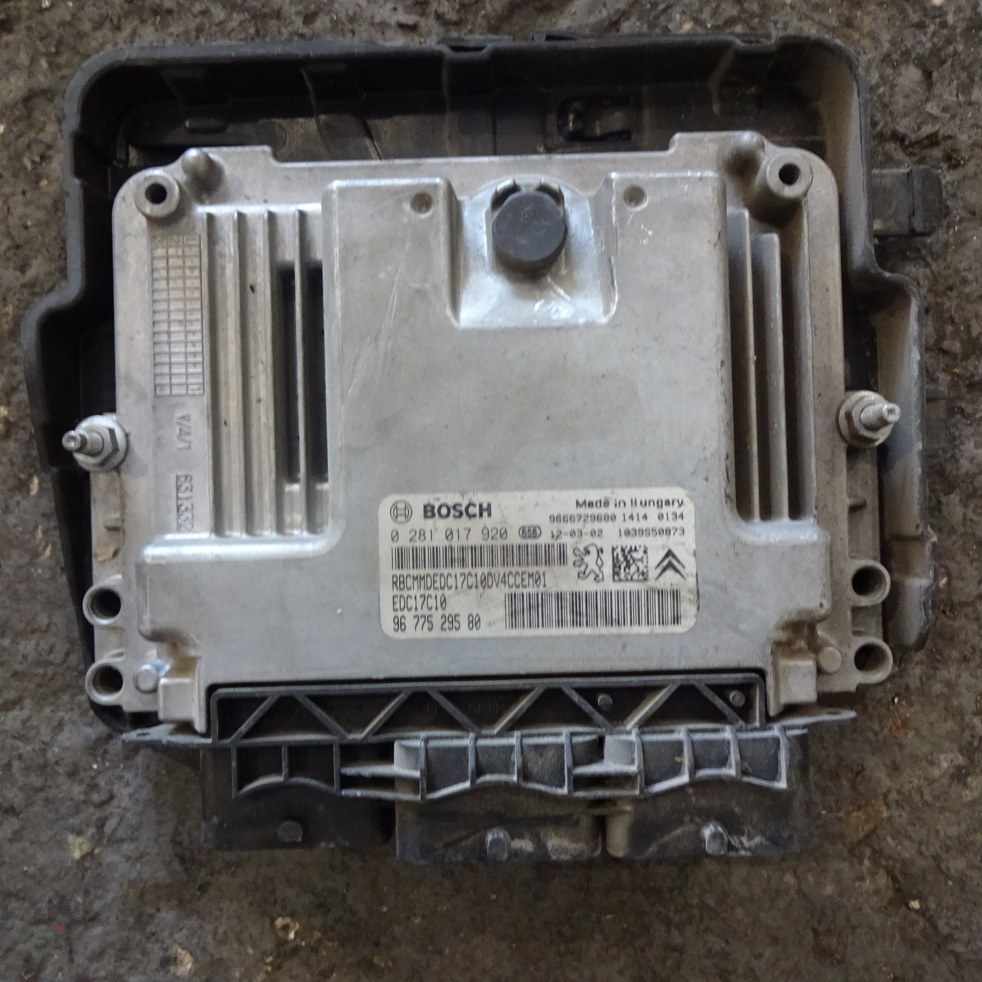 Εγκέφαλος Κινητήρα Σετ ( 0281017920 , EDC17C10 ) Citroen C3 ’12 Προσφορά.