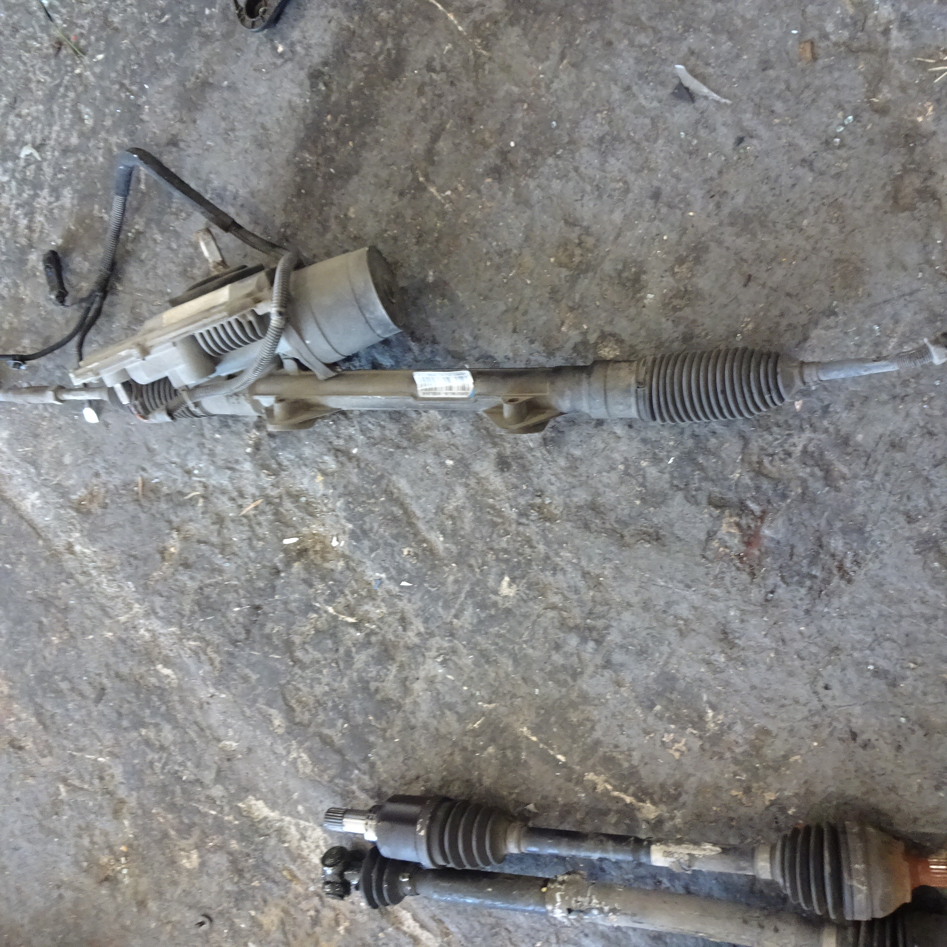 Κρεμαργιέρα ( 9801390680 ) Citroen C3 ’12 Προσφορά.