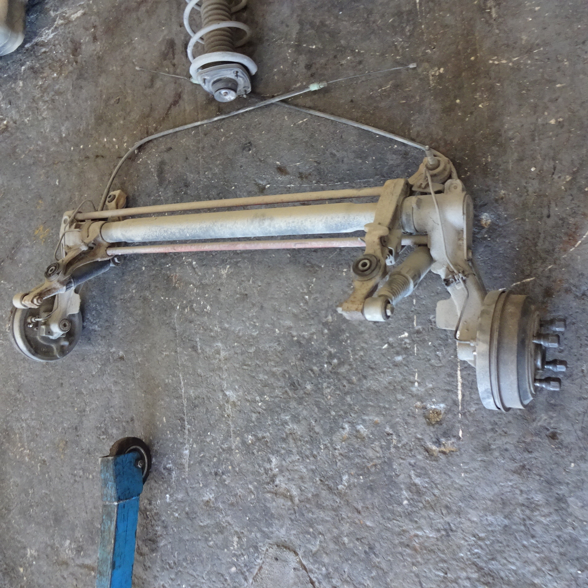 Άξονας Πίσω Peugeot 106 ’01 Σούπερ Προσφορά Μήνα