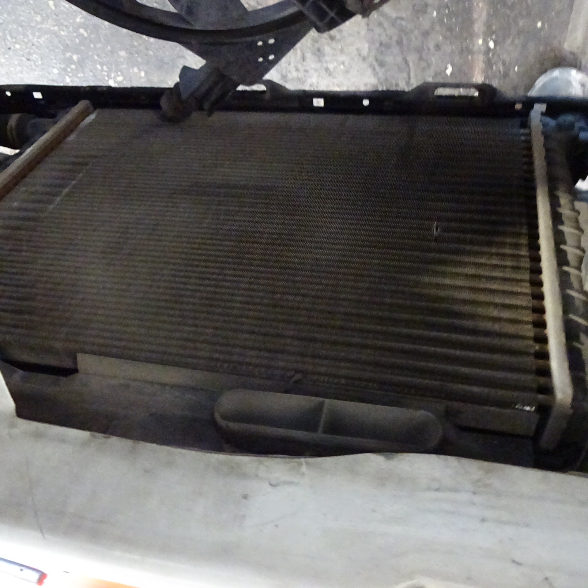 Ψυγεία Ford Fiesta ’98 Προσφορά