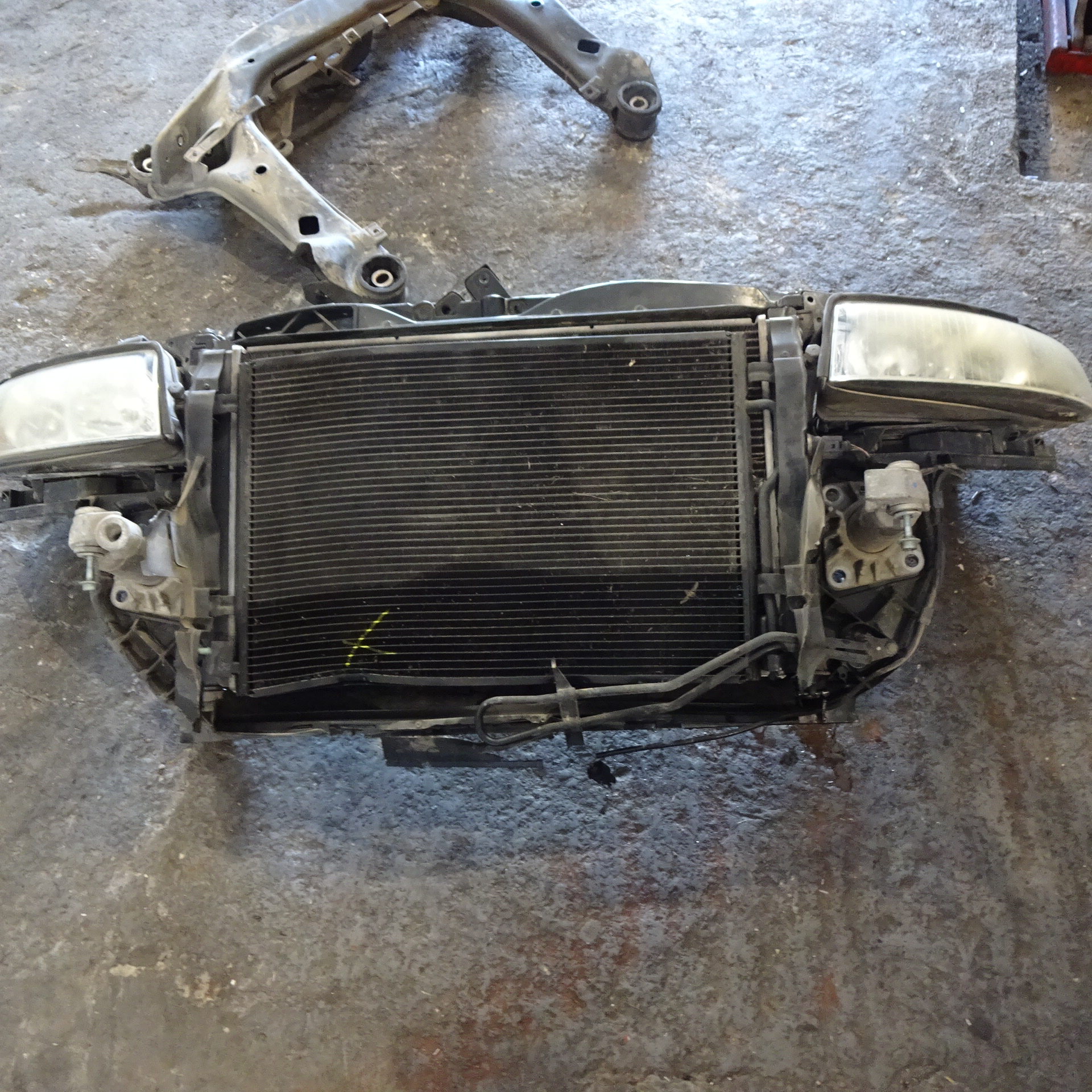 Ψυγείο Νερού Audi A4 ’01 Προσφορά.