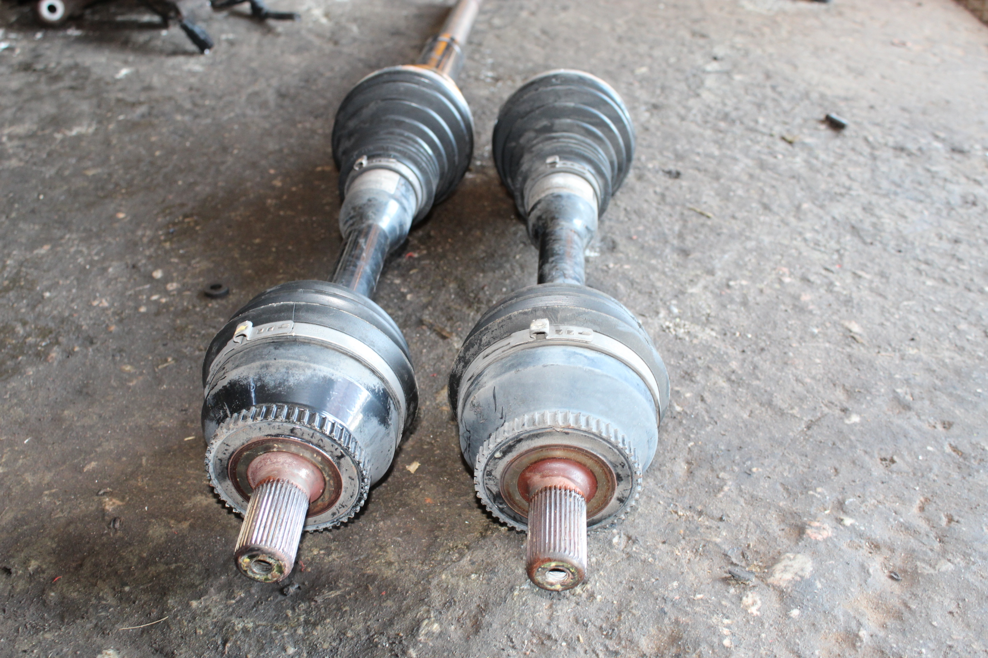 Ημιαξόνια Εμπρός-Πίσω Volvo XC90 ’07 Diesel Προσφορά.