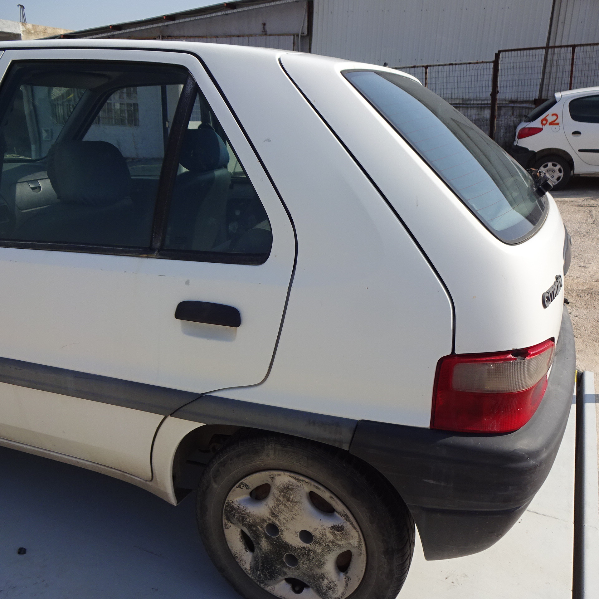 Φτερά Πίσω Citroen Saxo ’99 Σούπερ Προσφορά Μήνα