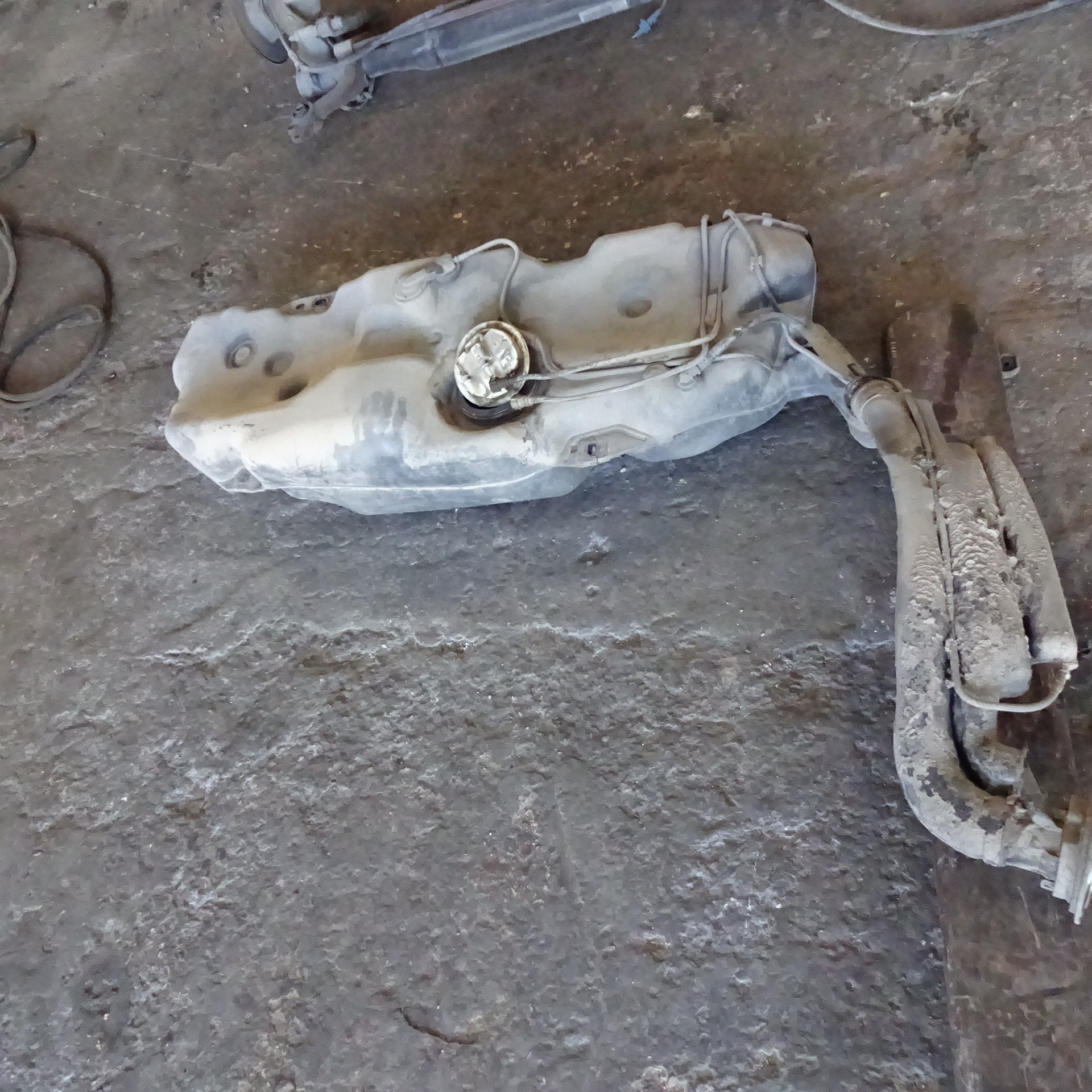 Ρεζερβουάρ Βενζίνης Peugeot 206cc ’03 Σούπερ Προσφορά Μήνα