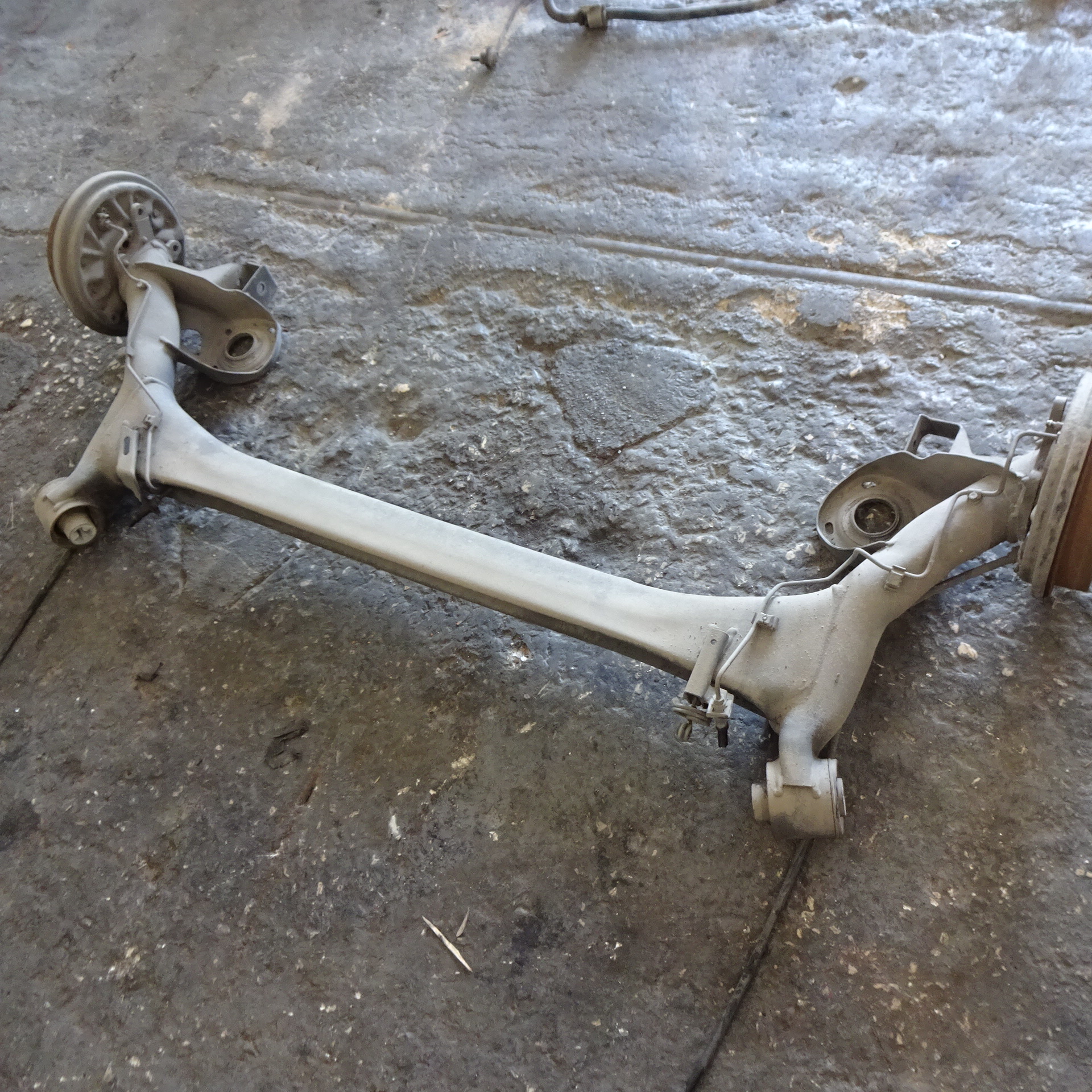 Άξονας Πίσω Skoda Fabia ’00 Σούπερ Προσφορά Μήνα