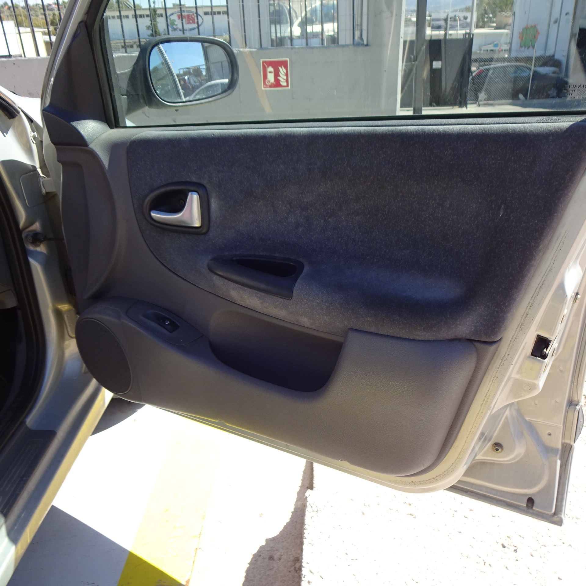 Γρύλοι Παραθύρων Ηλεκτρικοί Renault Megane ’99 Προσφορά. 