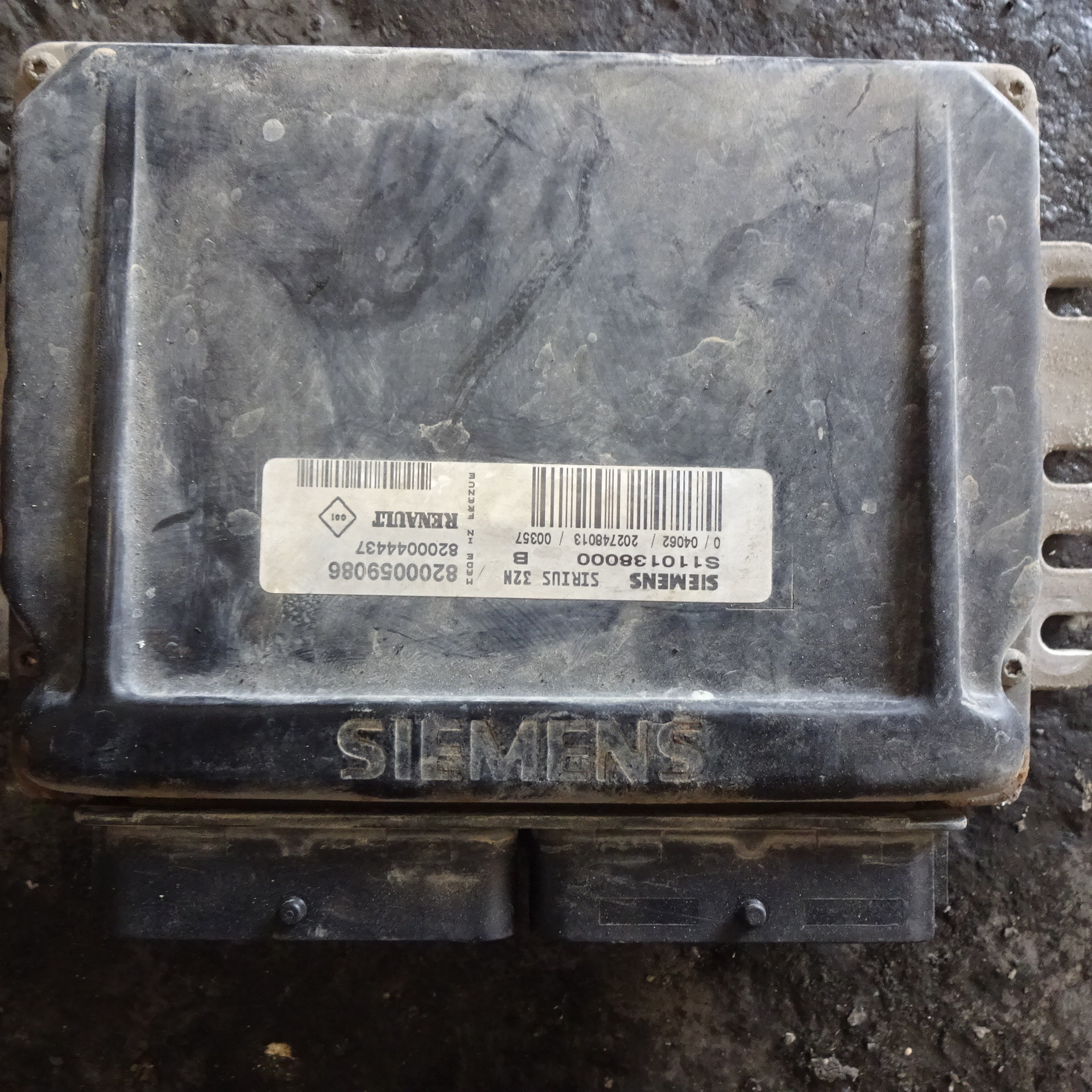 Εγκέφαλος Κινητήρα Σέτ ( 8200044437 , S110138000 , 8200059086 ) Renault Clio ’00 Προσφορά.