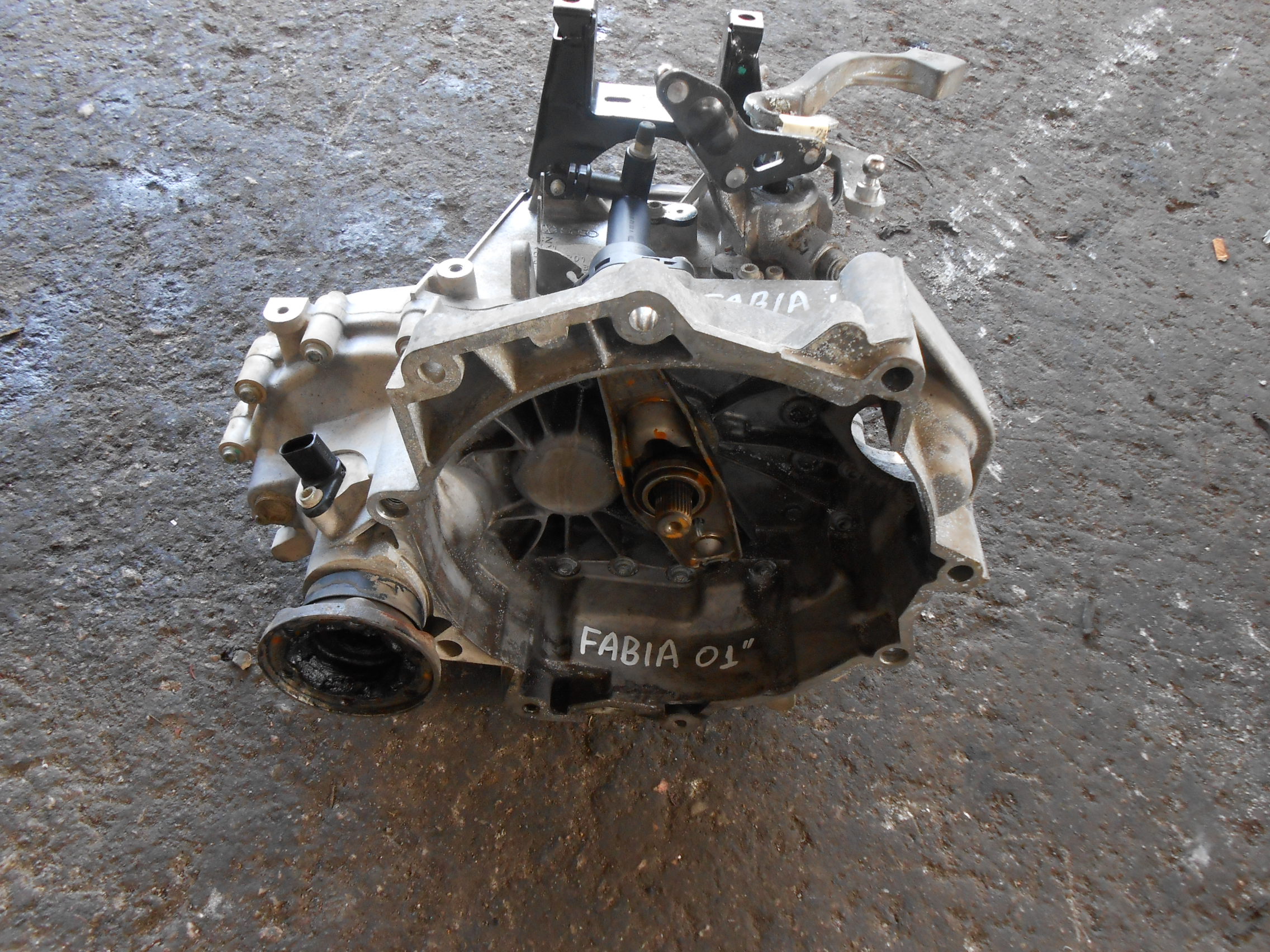 Χειροκίνητο Σασμάν Skoda Fabia ’00 ( ATZ  ) Σούπερ Προσφορά Μήνα