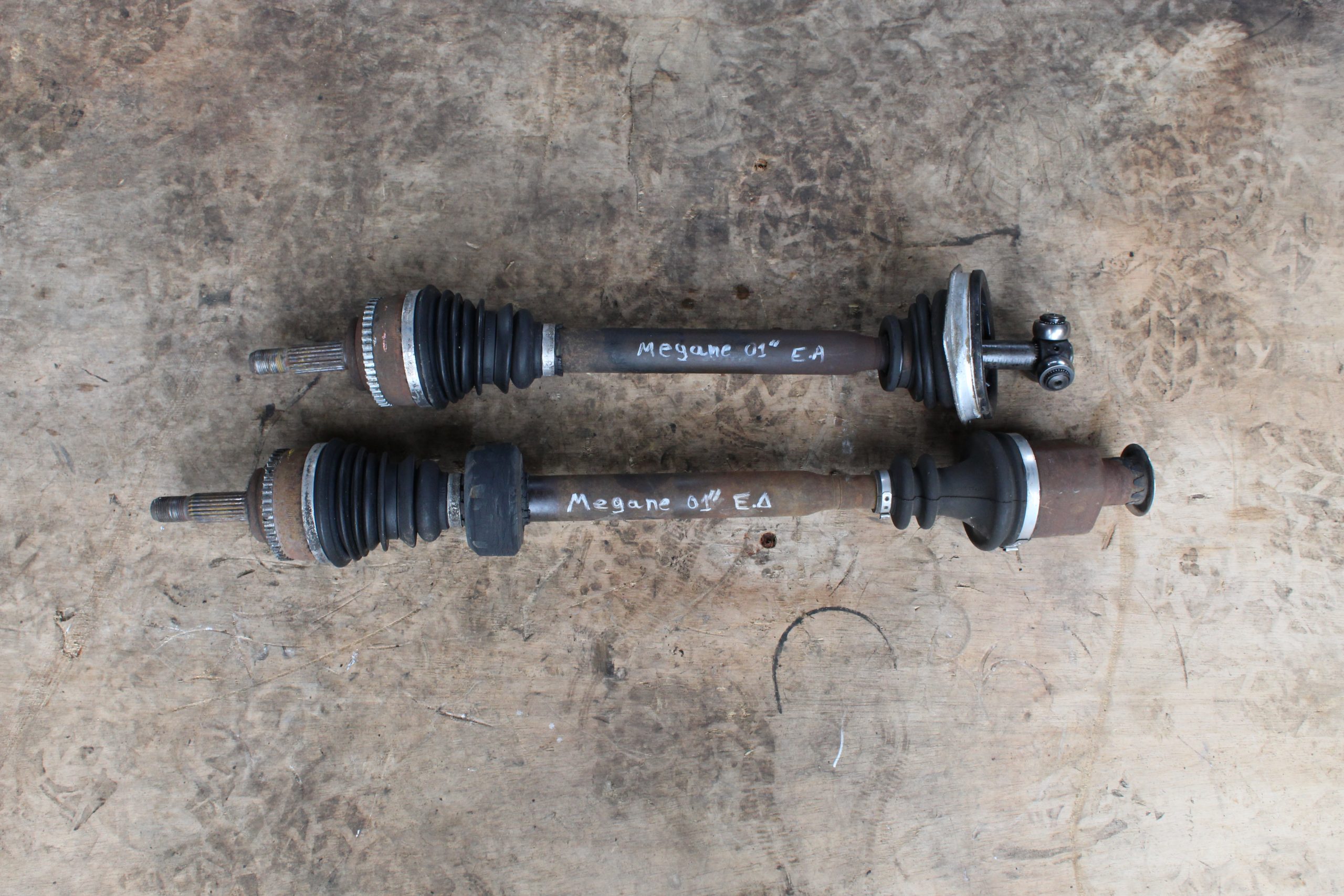 Ημιαξόνιο Αριστερό-Δεξί Renault Megane ’98 Cabrio Σούπερ Προσφορά Μήνα