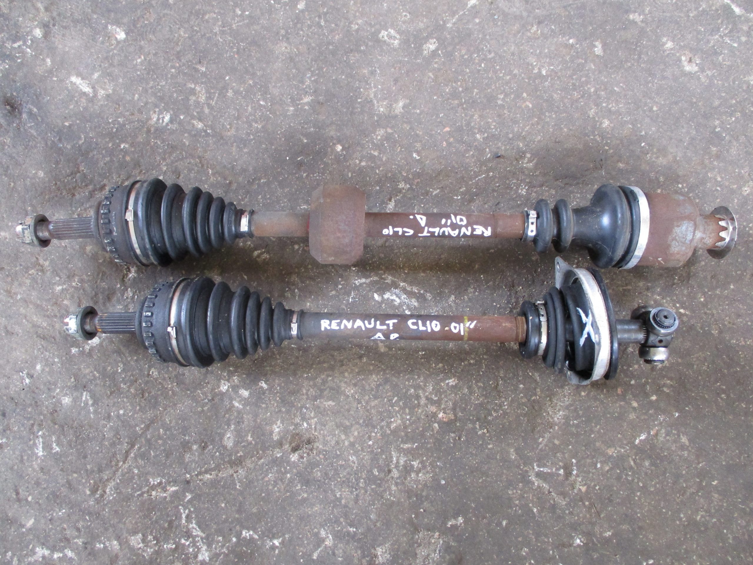 Ημιαξόνιο Αριστερό-Δεξί Renault Clio ’00 Προσφορά.