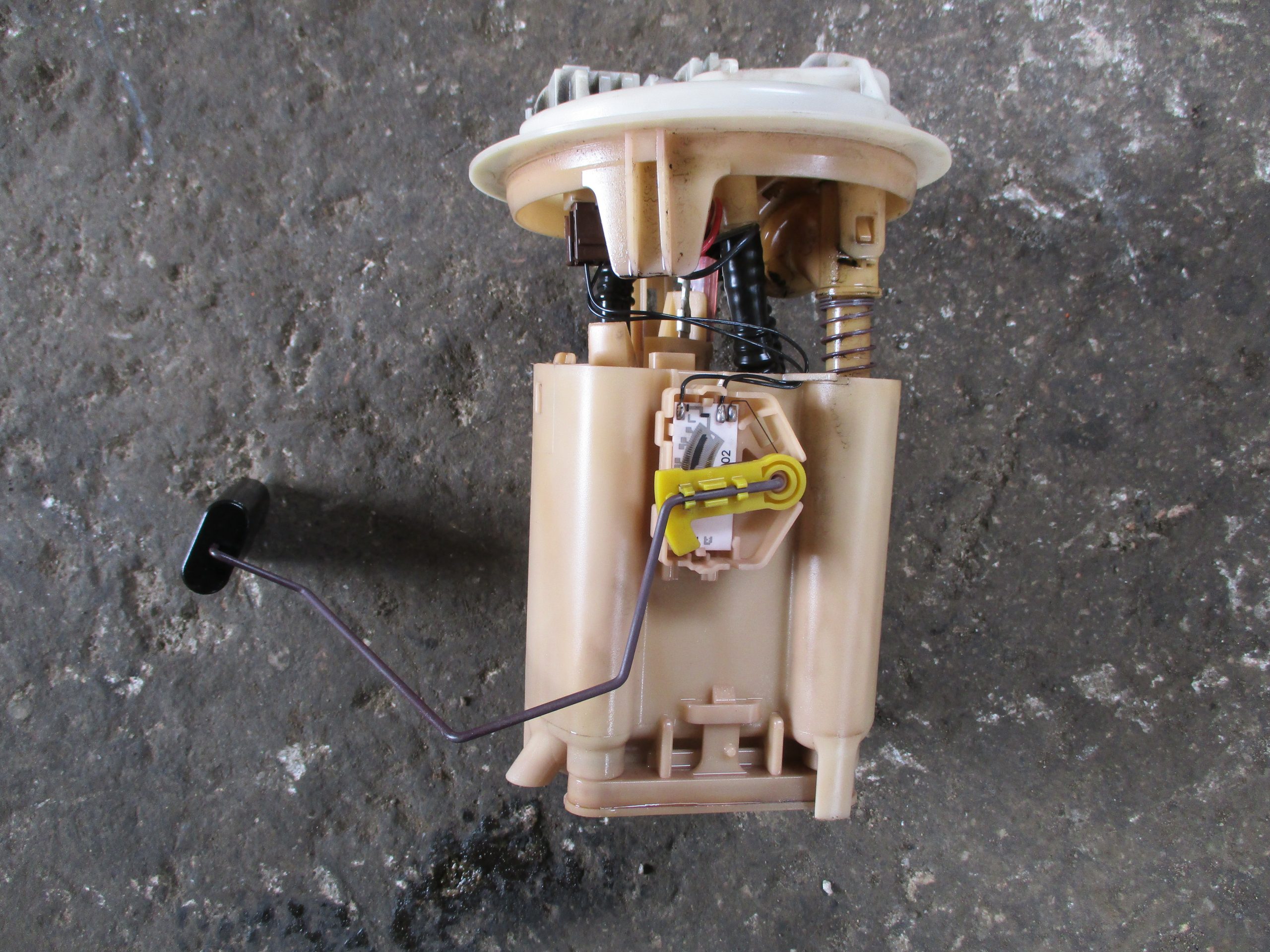 Αντλία Βενζίνης Renault Clio ’00 Προσφορά.