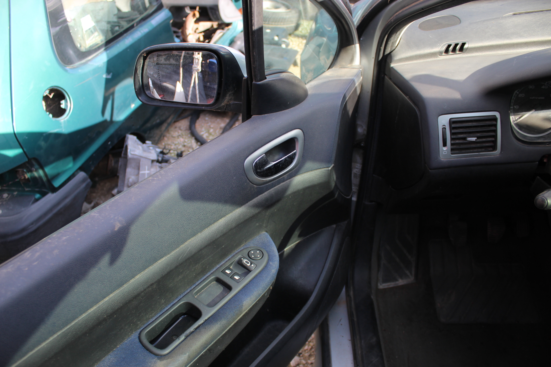 Ταπετσαρίες Πορτών Peugeot 307 Station ’02 Προσφορά