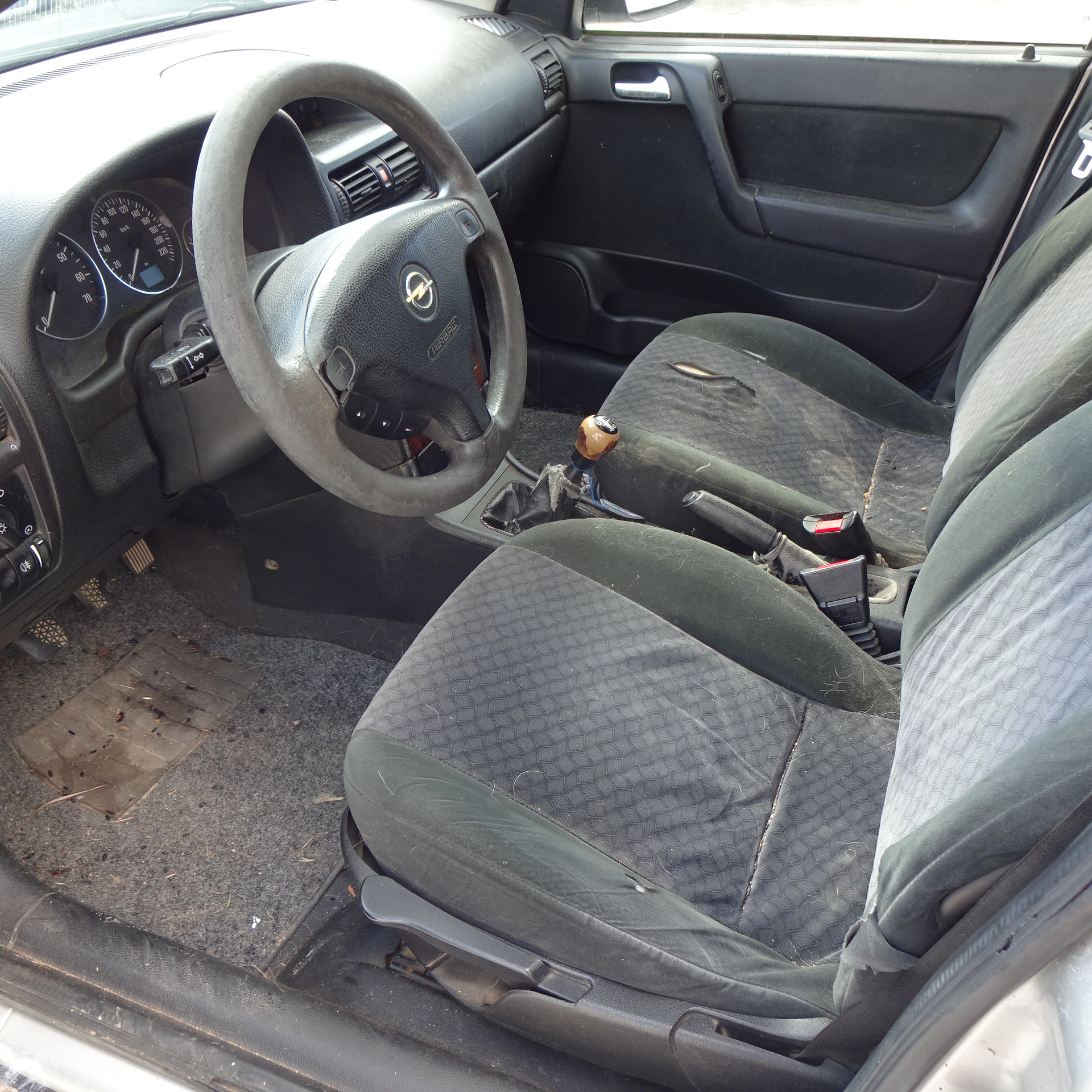 Λεβιές Ταχυτήτων Opel Astra G ’02 Προσφορά .