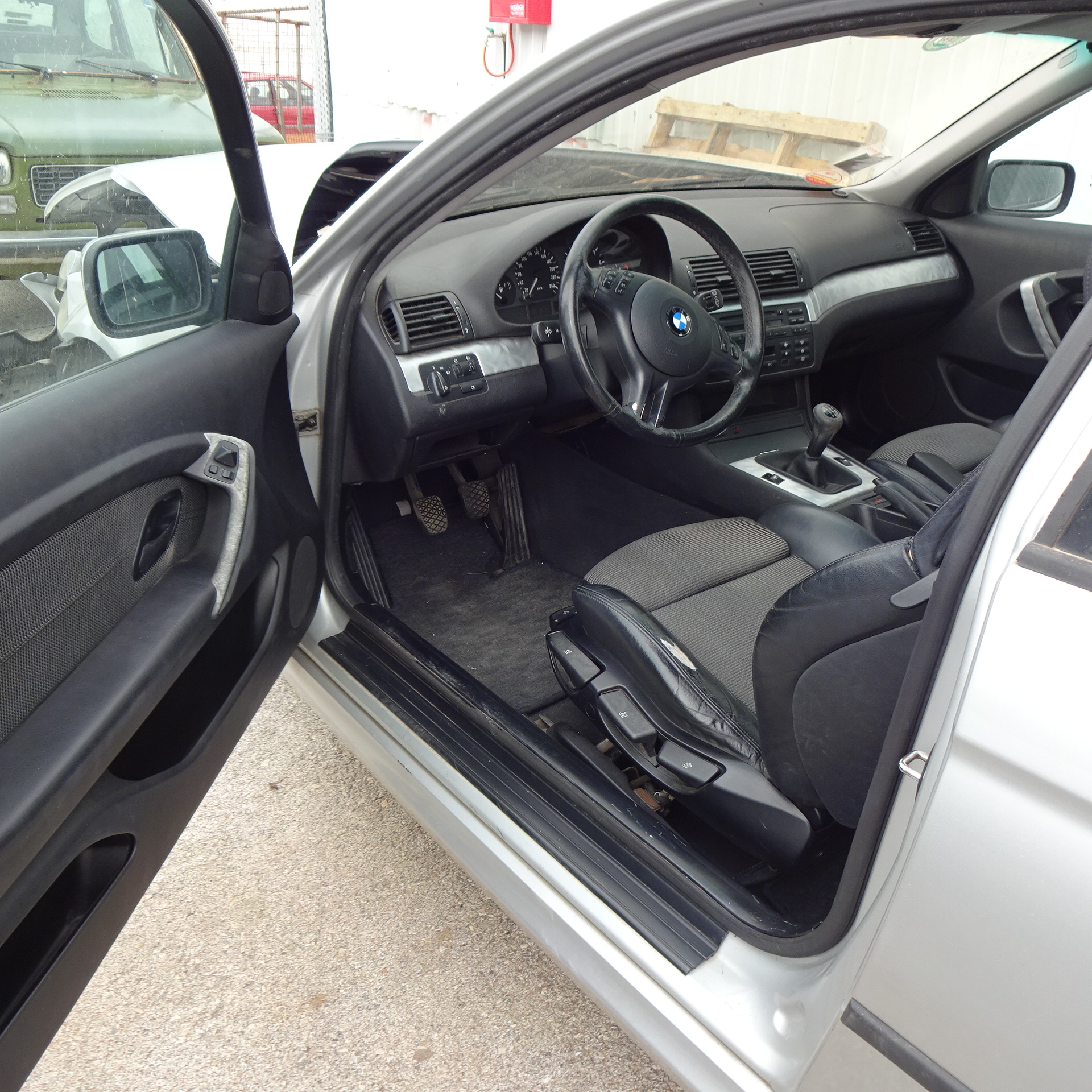 Λεβιές Ταχυτήτων BMW E46 ’04 Προσφορά.
