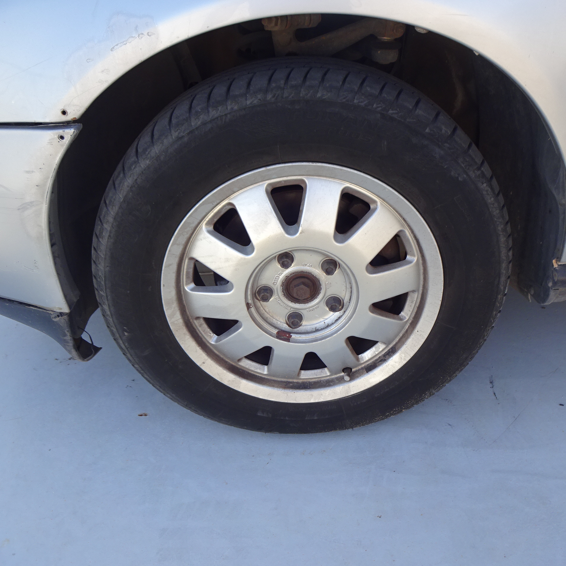 Ζάντες Αλουμινίου Audi A4 ’00 Προσφορά.