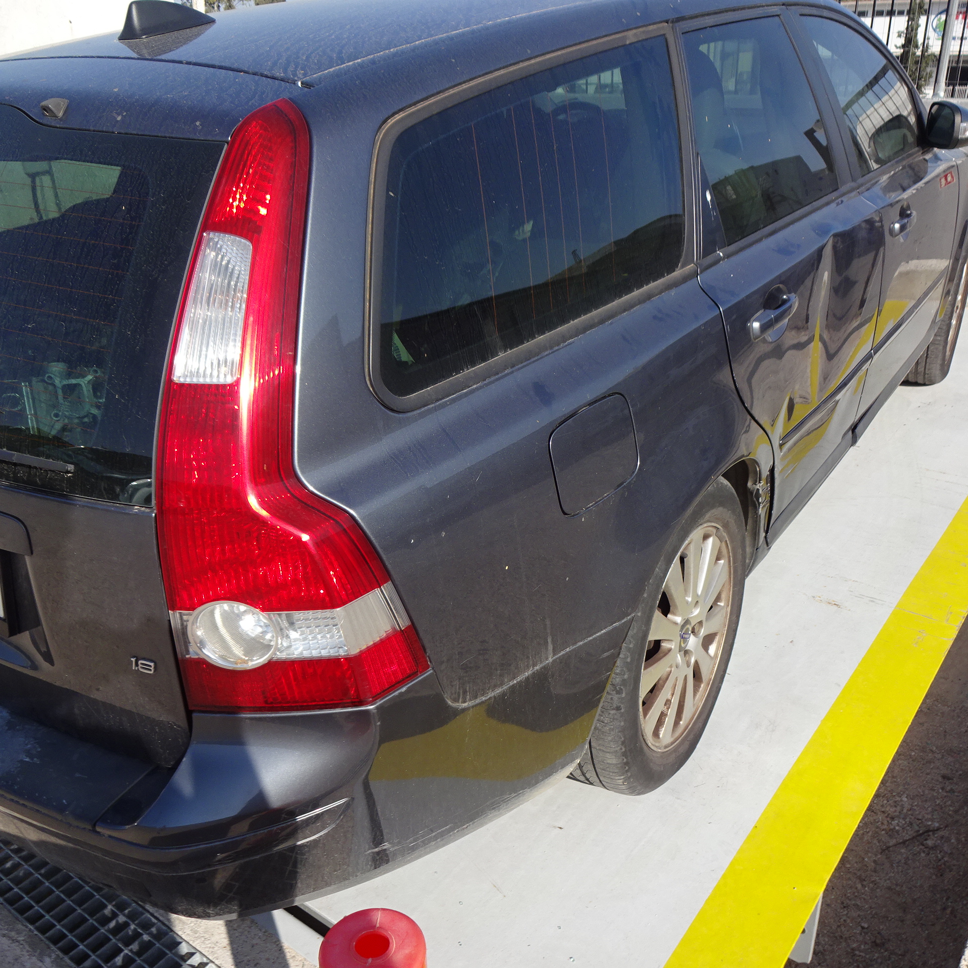 Φινιστρίνια Volvo V50 ’08