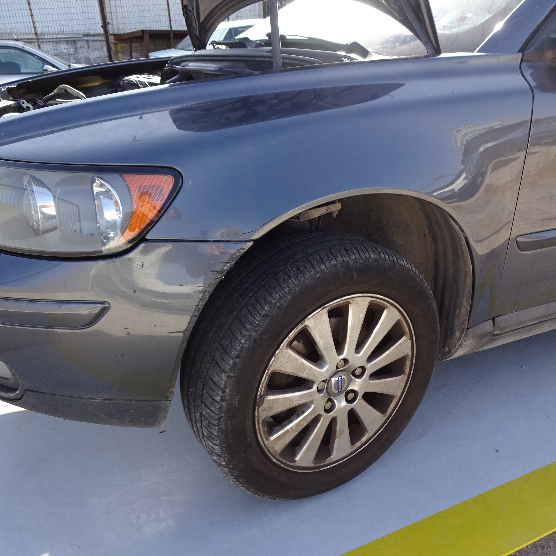 Φτερό Εμπρός Volvo V50 ’08